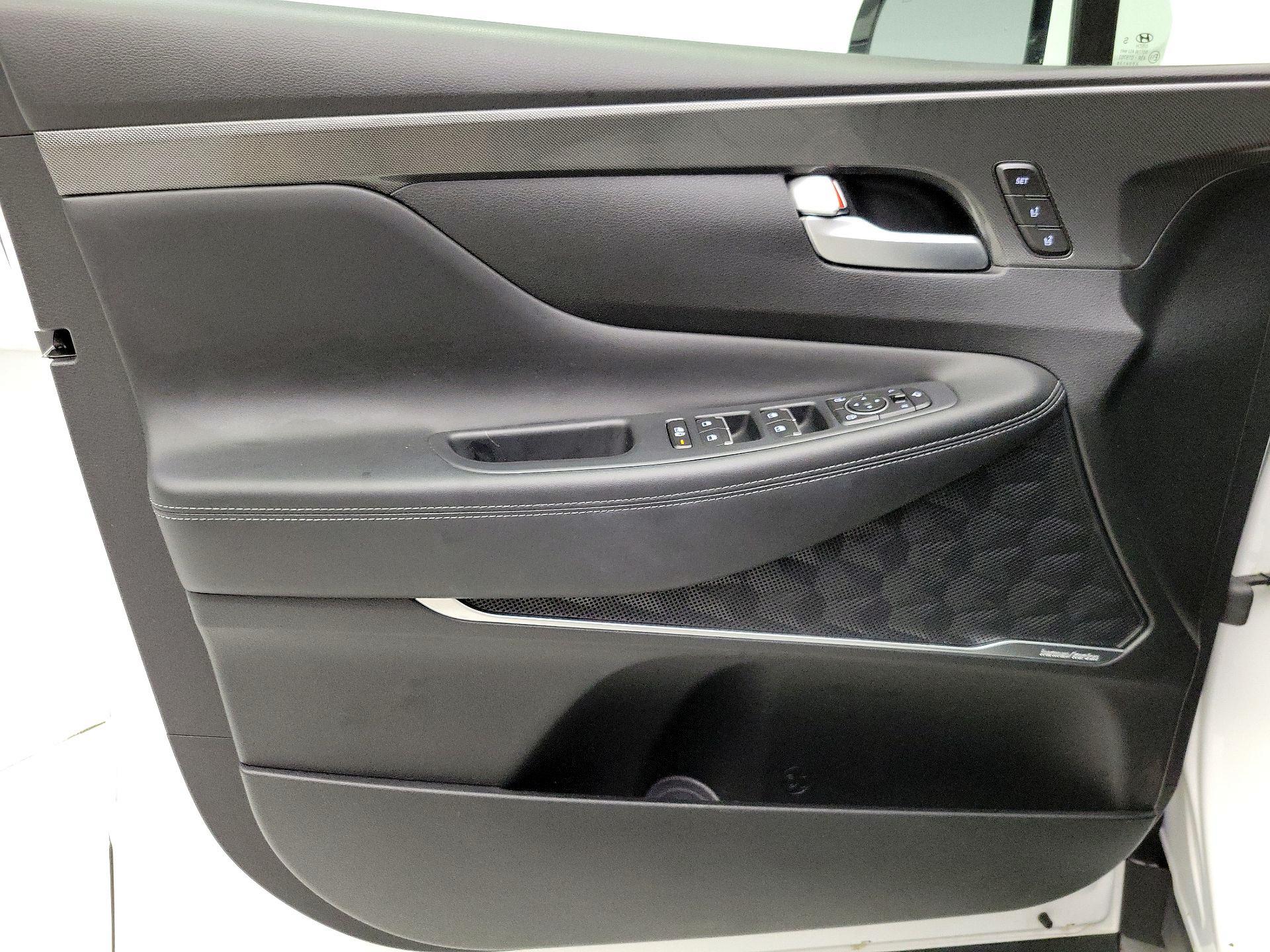 Thumbnail: 2023 Hyundai Santa Fe - 12
