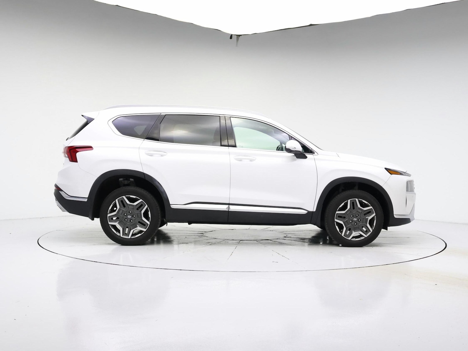 2023 Hyundai Santa Fe Limited - Photo 8