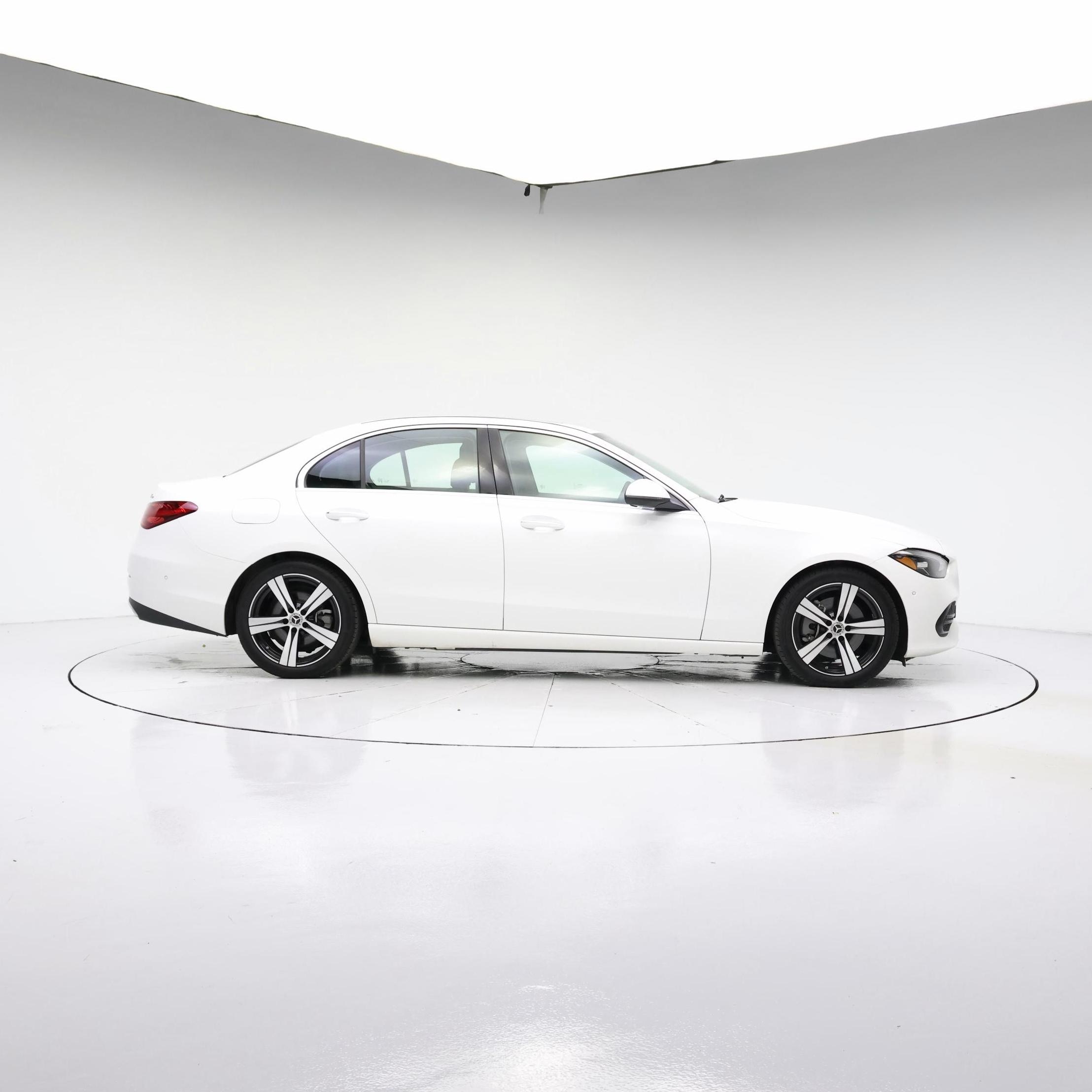 Thumbnail: 2025 Mercedes-Benz C-Class - 7