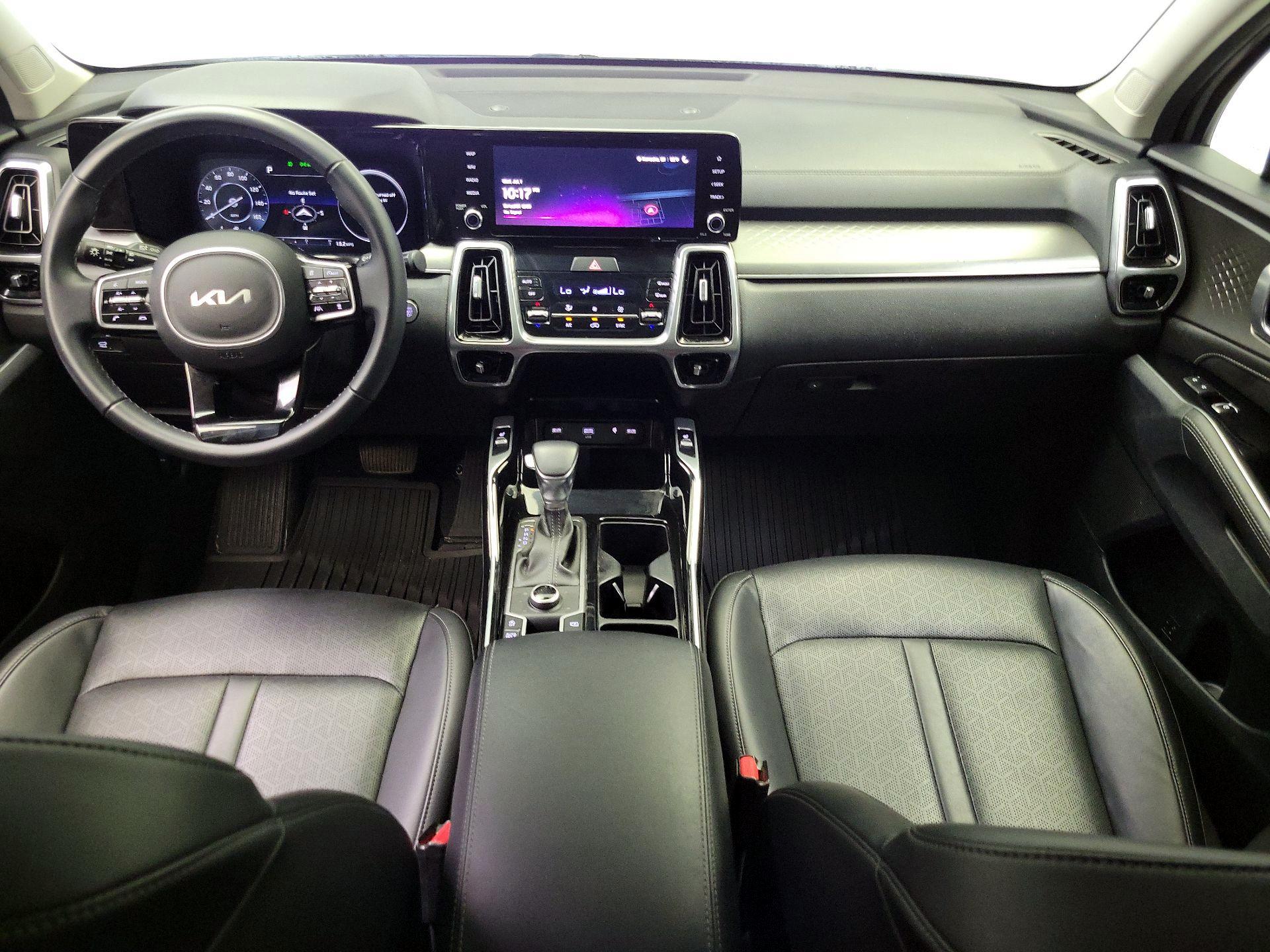 Thumbnail: 2023 Kia Sorento - 9