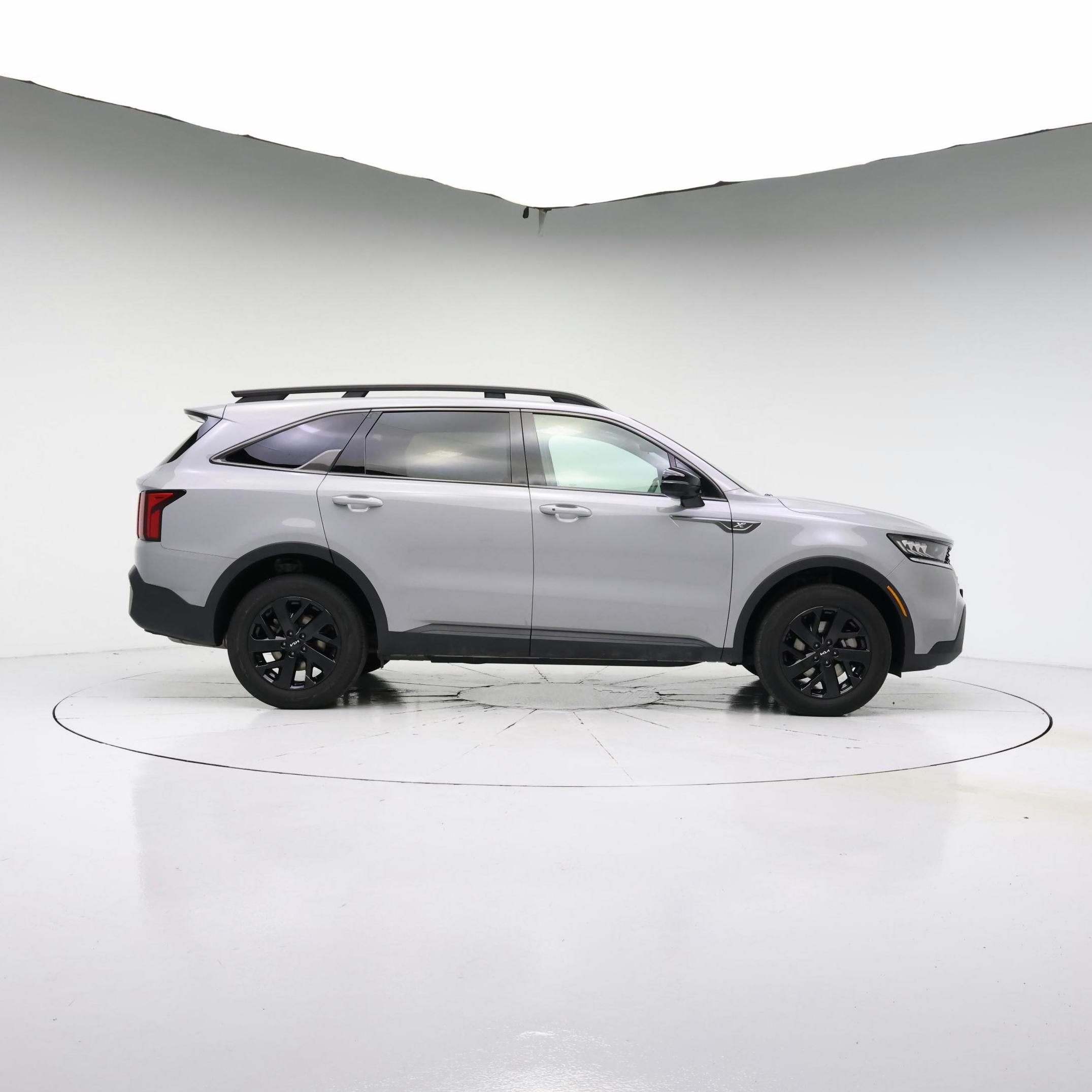 Thumbnail: 2023 Kia Sorento - 7