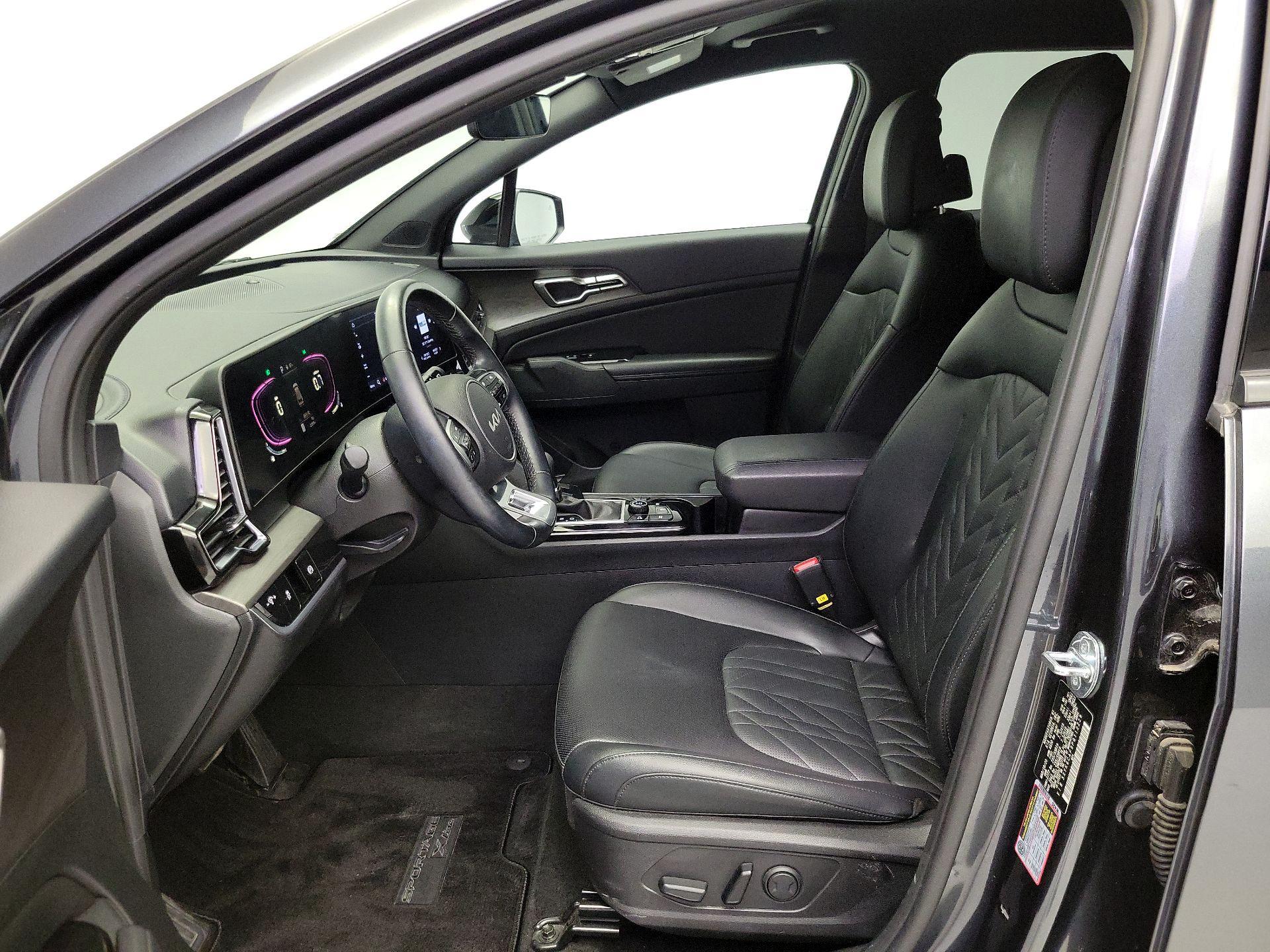 Thumbnail: 2023 Kia Sportage - 11