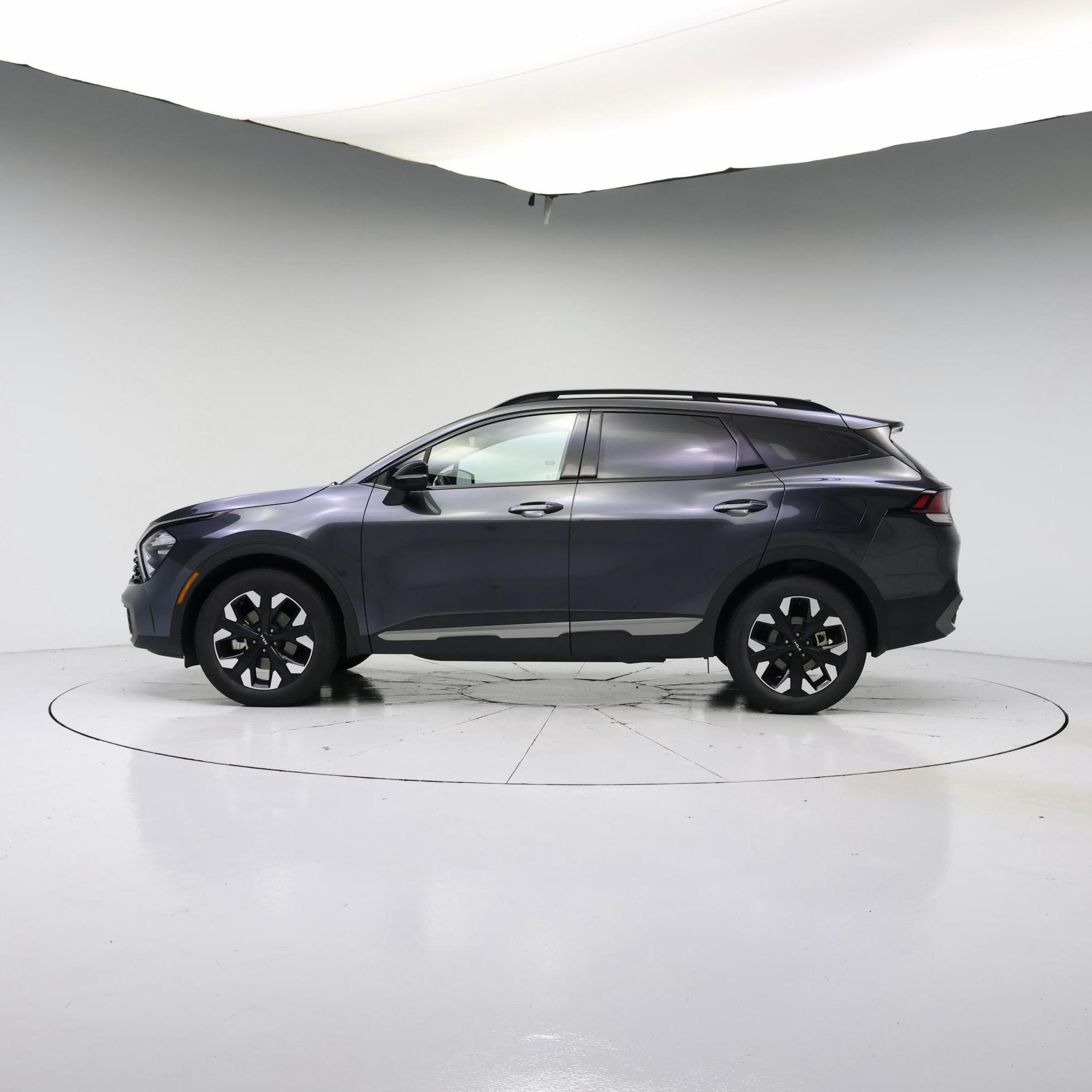 Thumbnail: 2023 Kia Sportage - 3