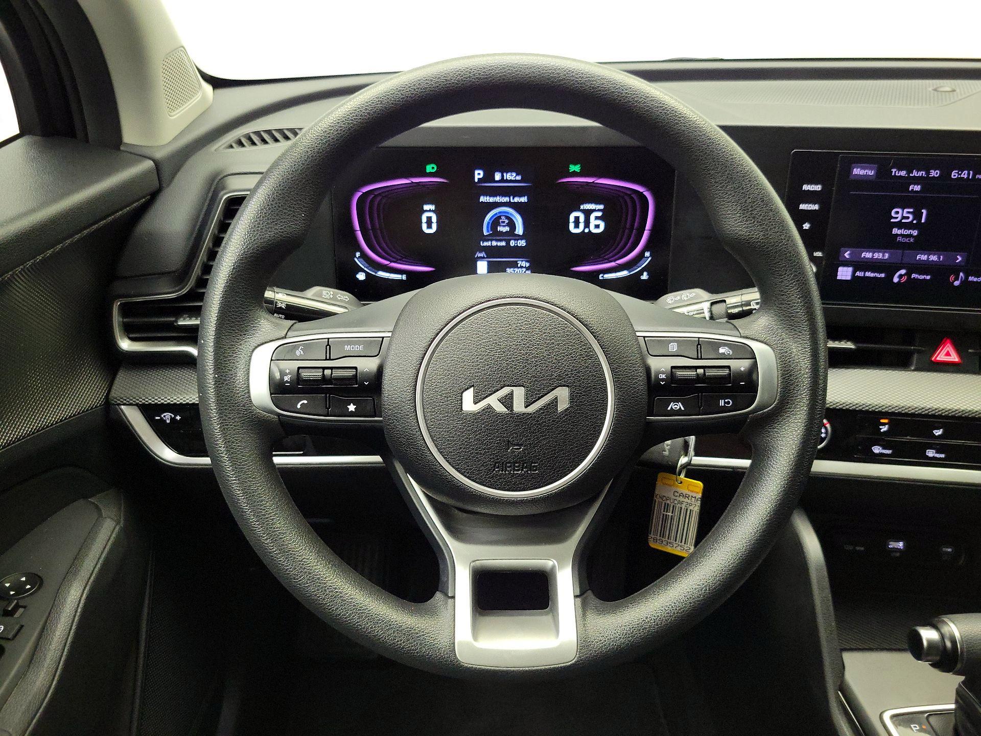 Thumbnail: 2023 Kia Sportage - 10