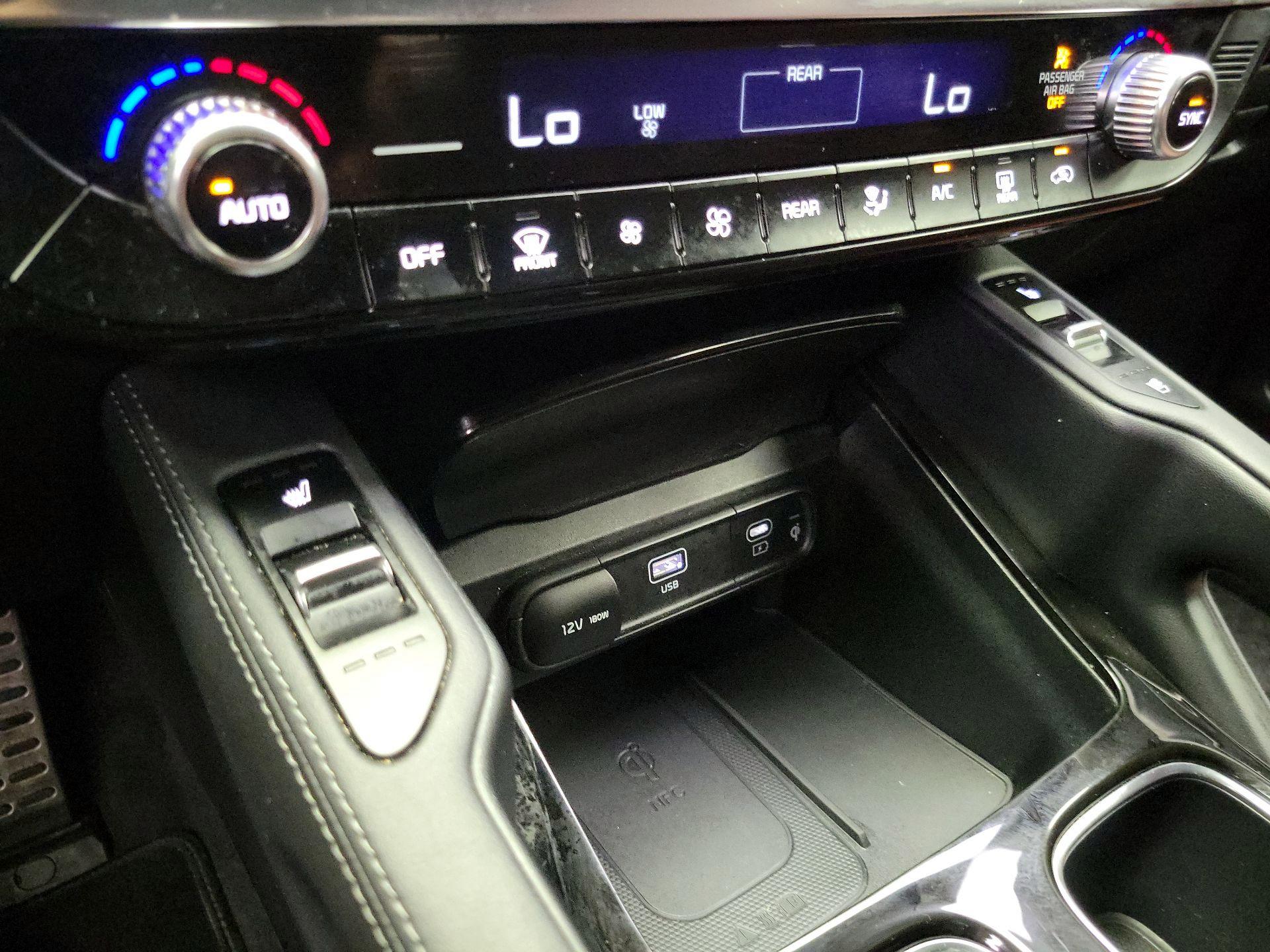 Thumbnail: 2023 Kia Telluride - 17