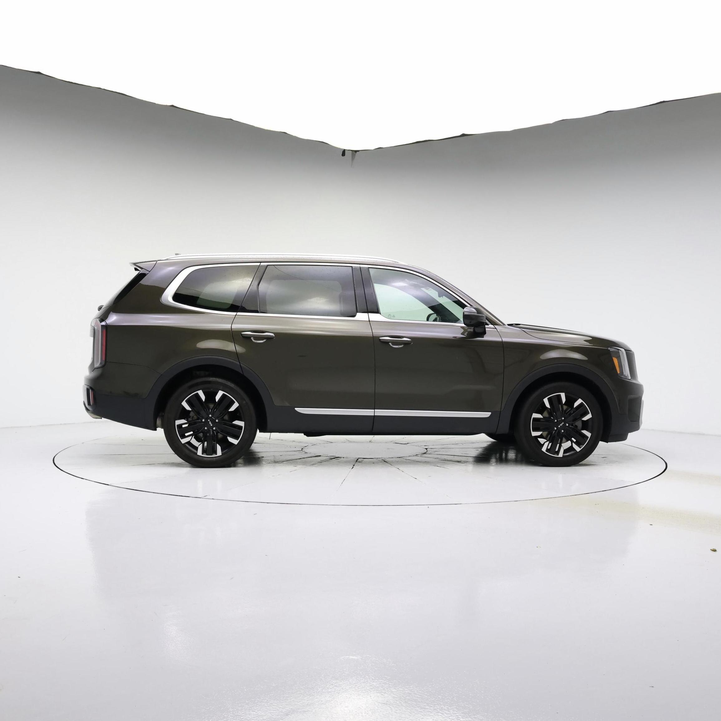 Thumbnail: 2023 Kia Telluride - 7