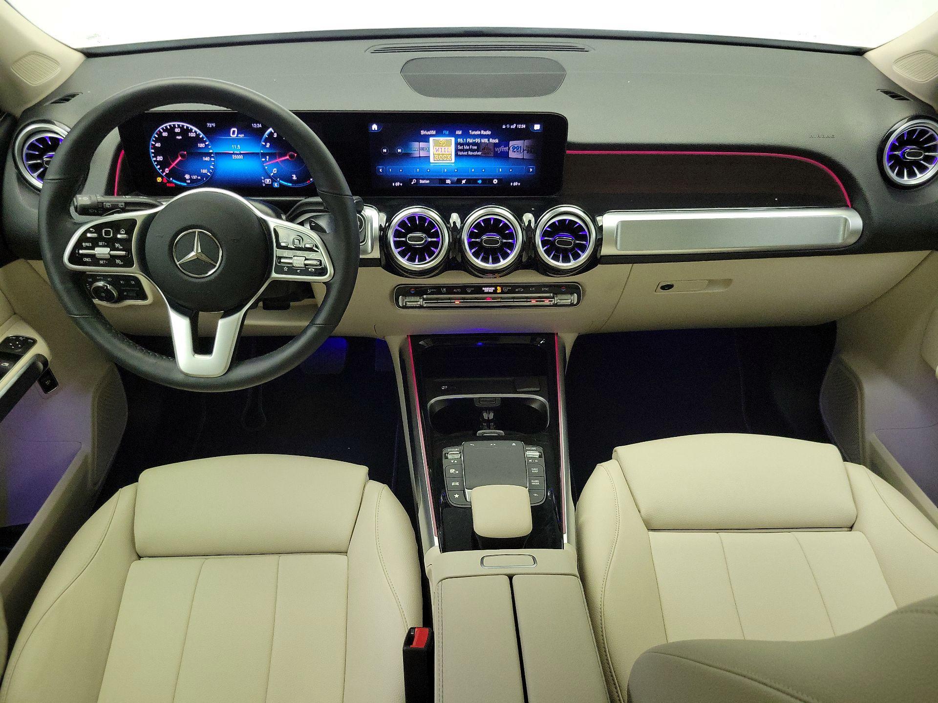 Thumbnail: 2022 Mercedes-Benz GLB - 9