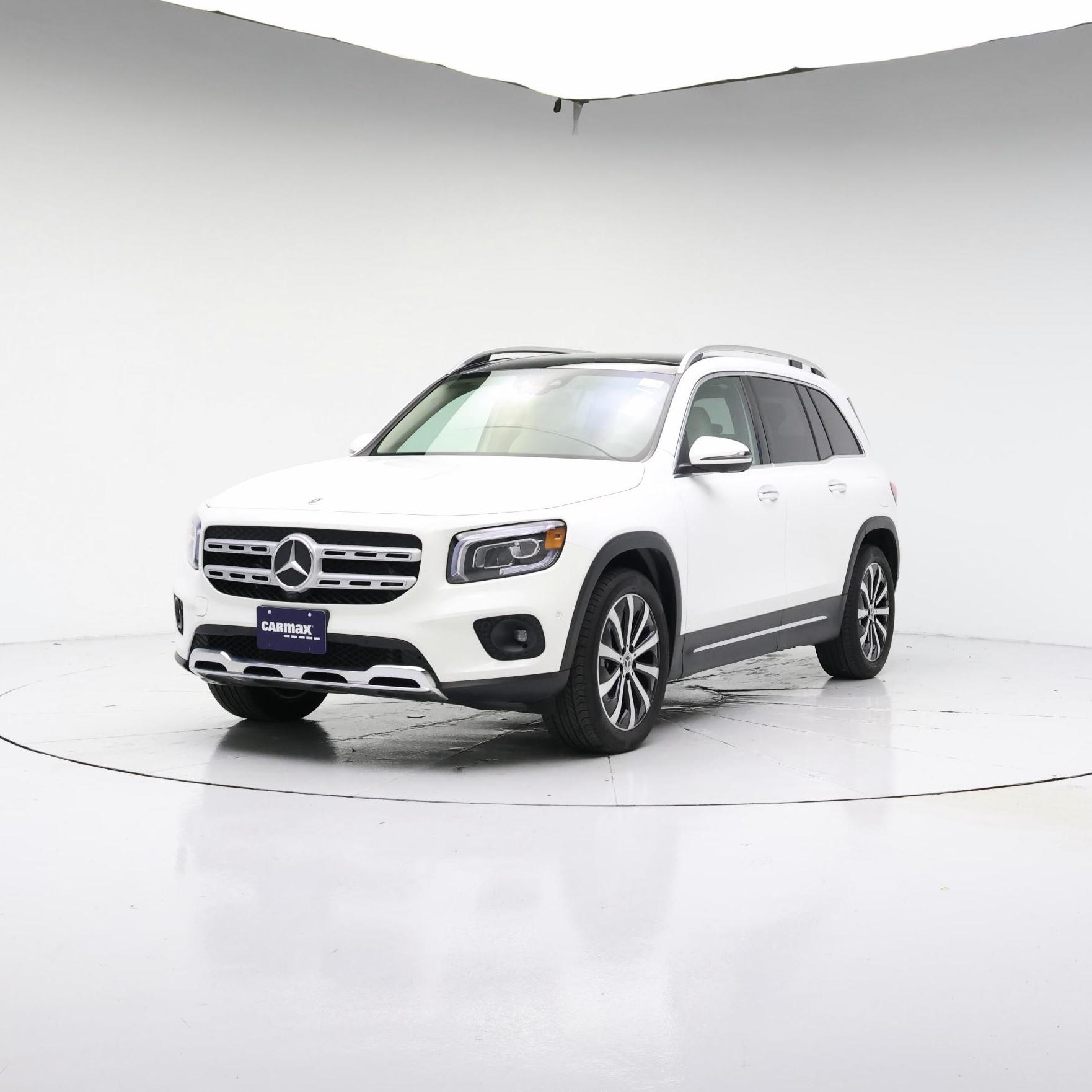 Thumbnail: 2022 Mercedes-Benz GLB - 4
