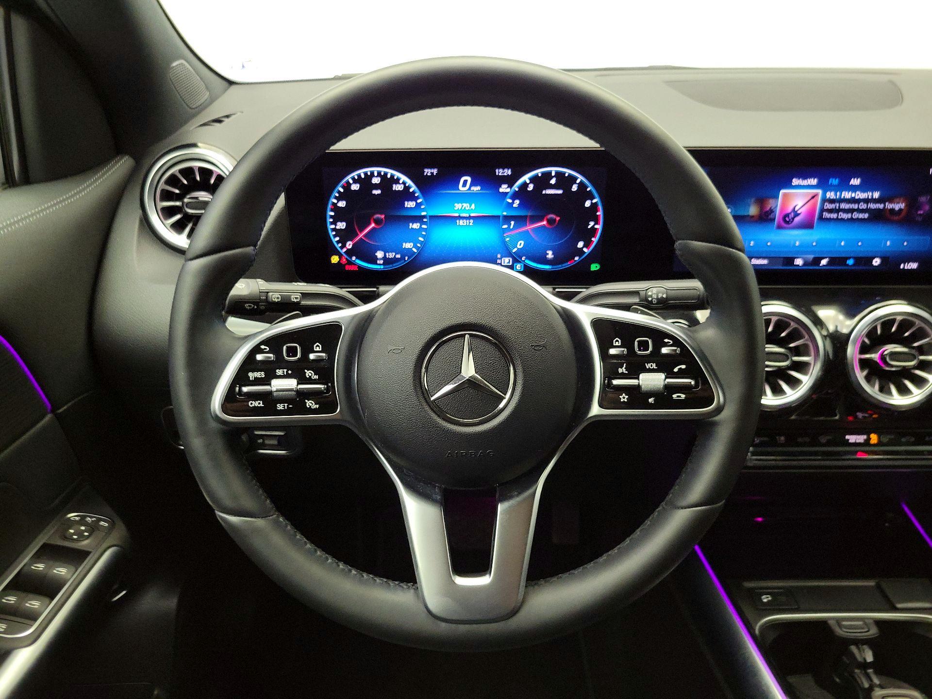 Thumbnail: 2023 Mercedes-Benz GLA - 10
