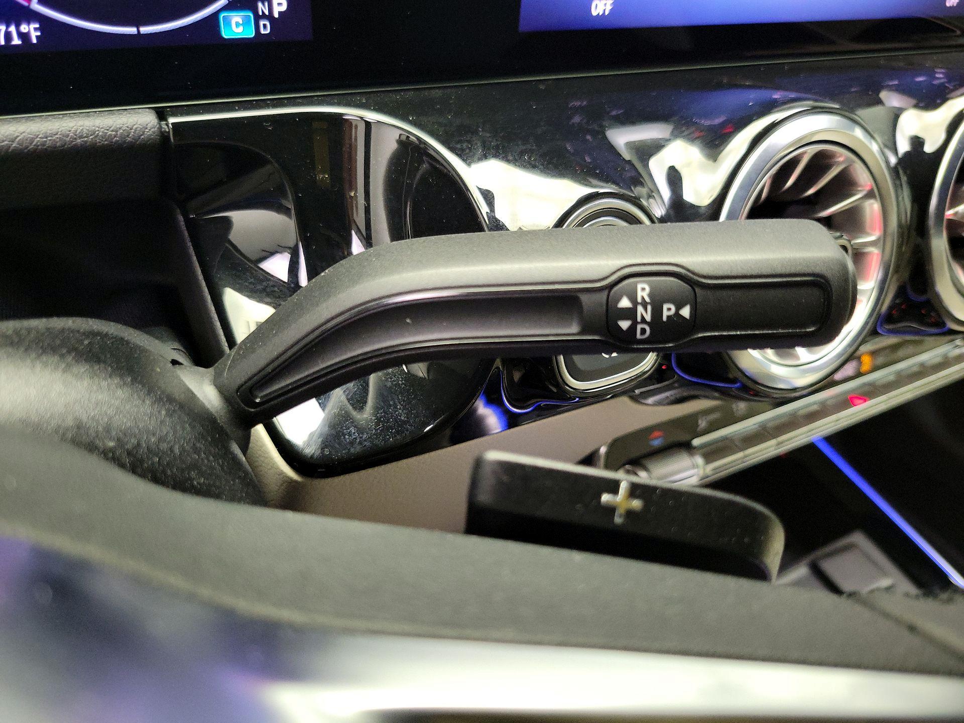 Thumbnail: 2025 Mercedes-Benz GLA - 18