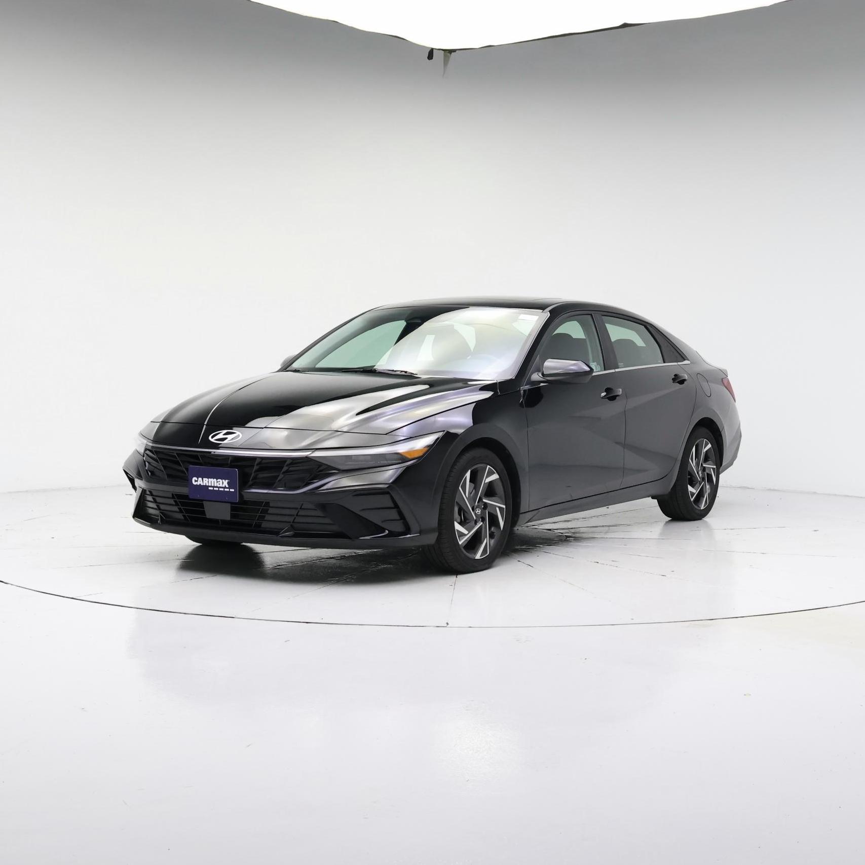 Thumbnail: 2025 Hyundai Elantra - 4