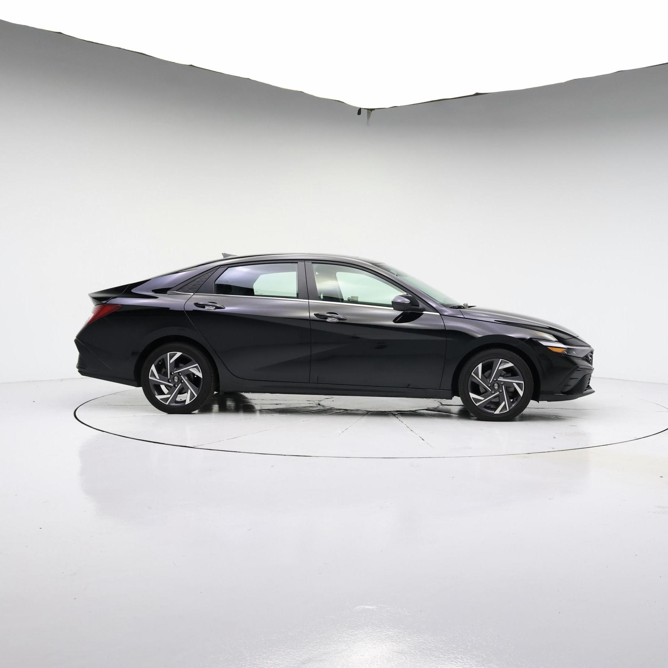 Thumbnail: 2025 Hyundai Elantra - 7
