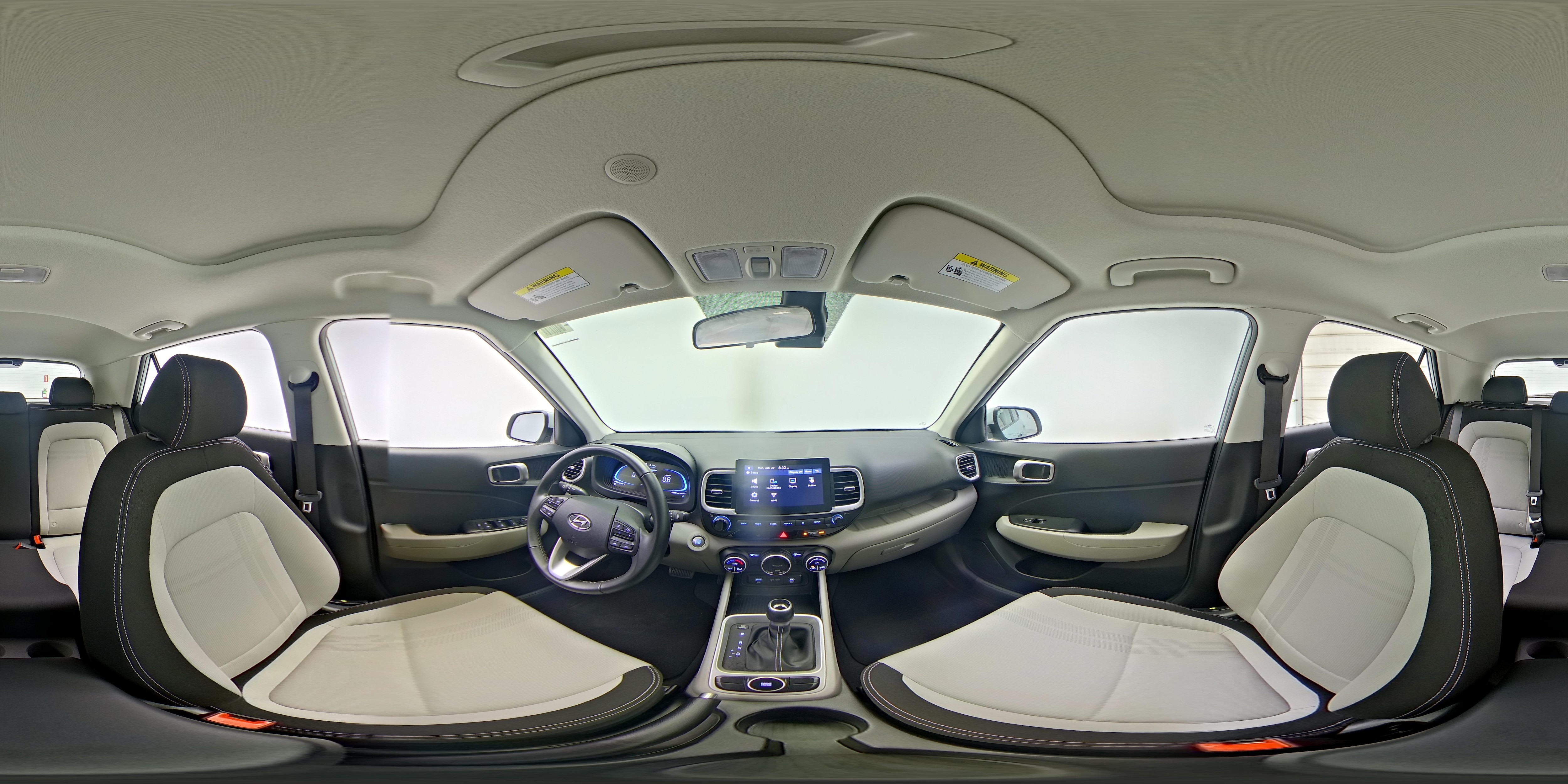 2025 Hyundai Venue SEL - Photo 25