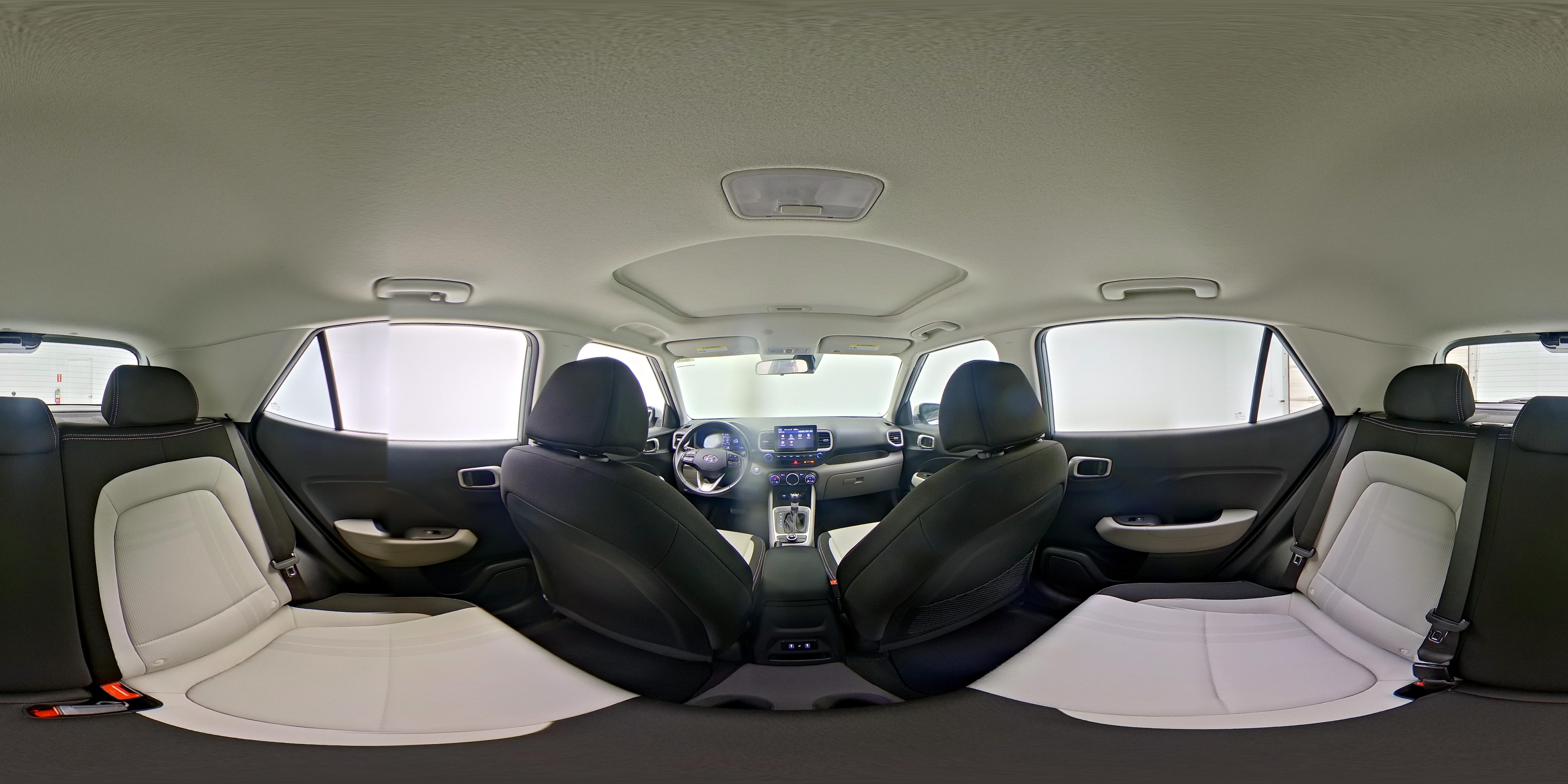 2025 Hyundai Venue SEL - Photo 26