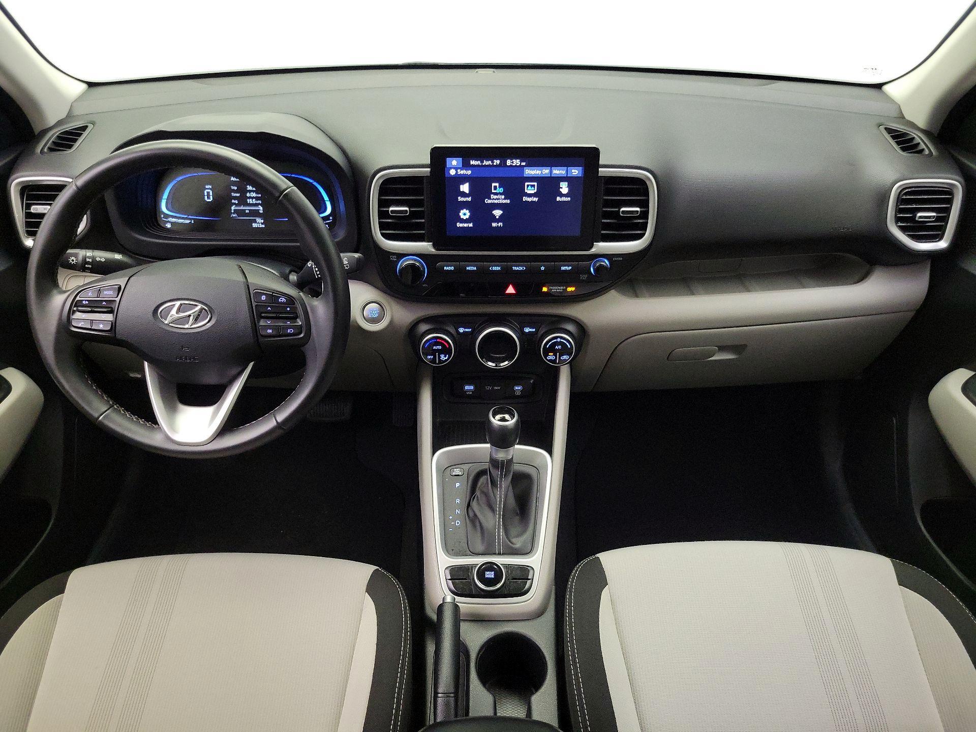 Thumbnail: 2025 Hyundai Venue - 9