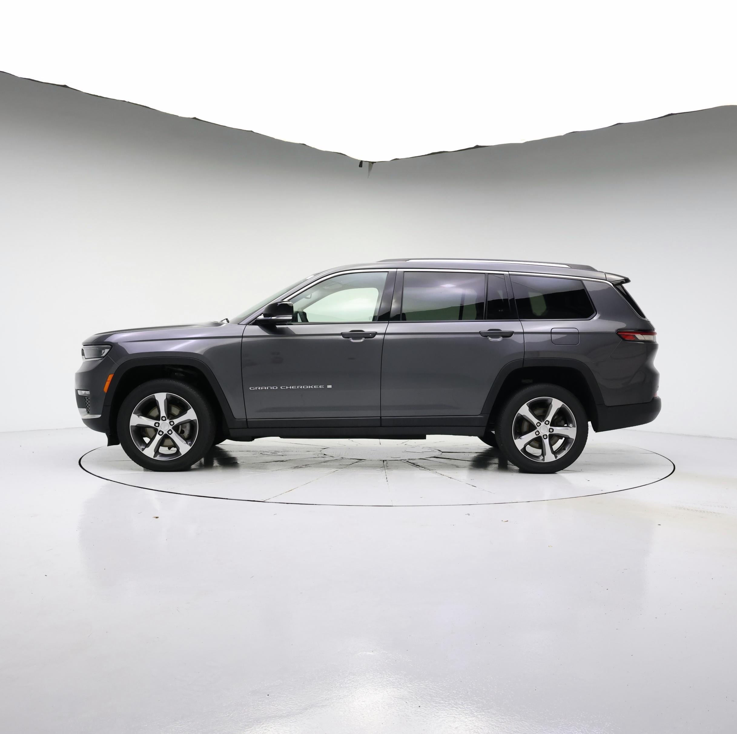 Thumbnail: 2023 Jeep Grand Cherokee L - 3