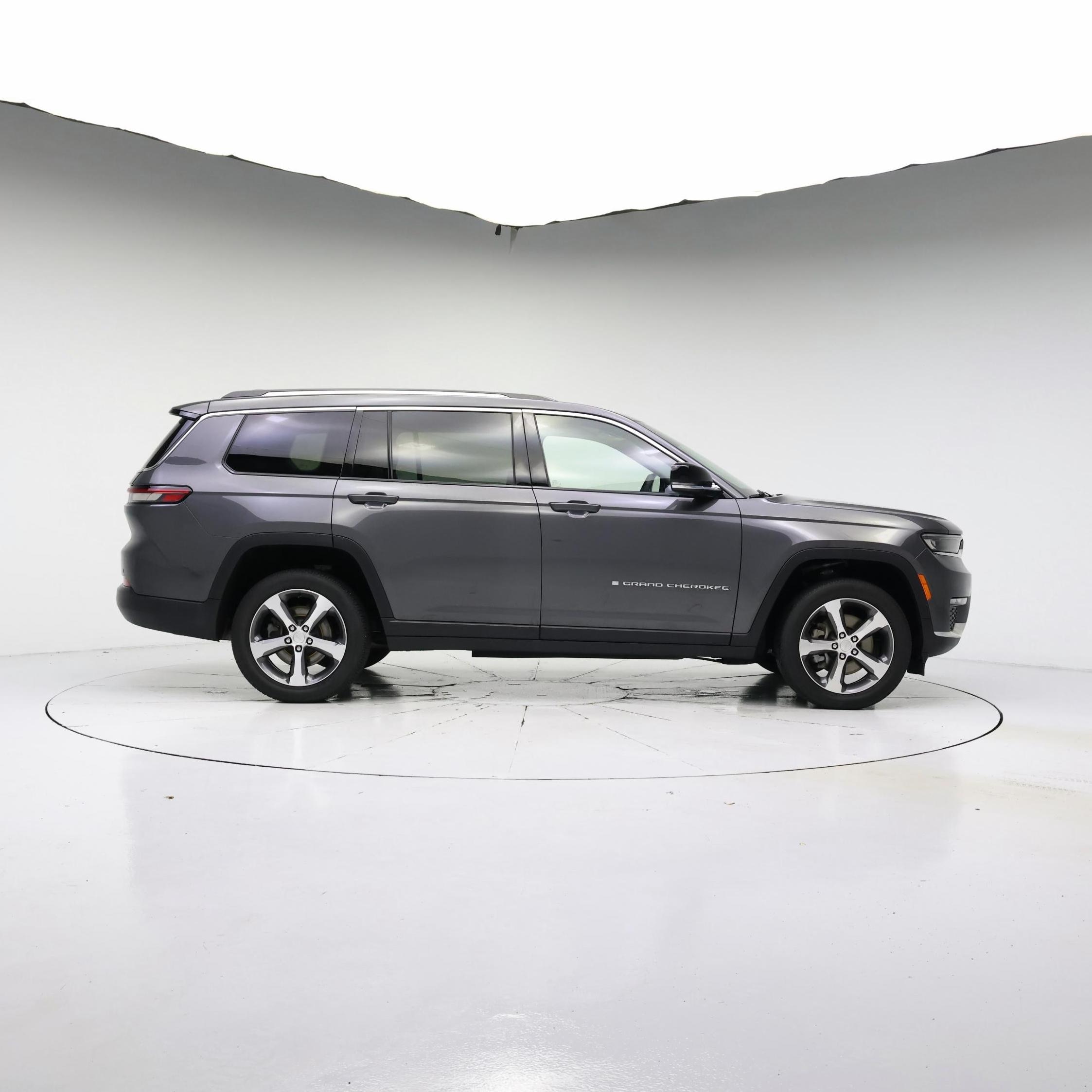 Thumbnail: 2023 Jeep Grand Cherokee L - 7