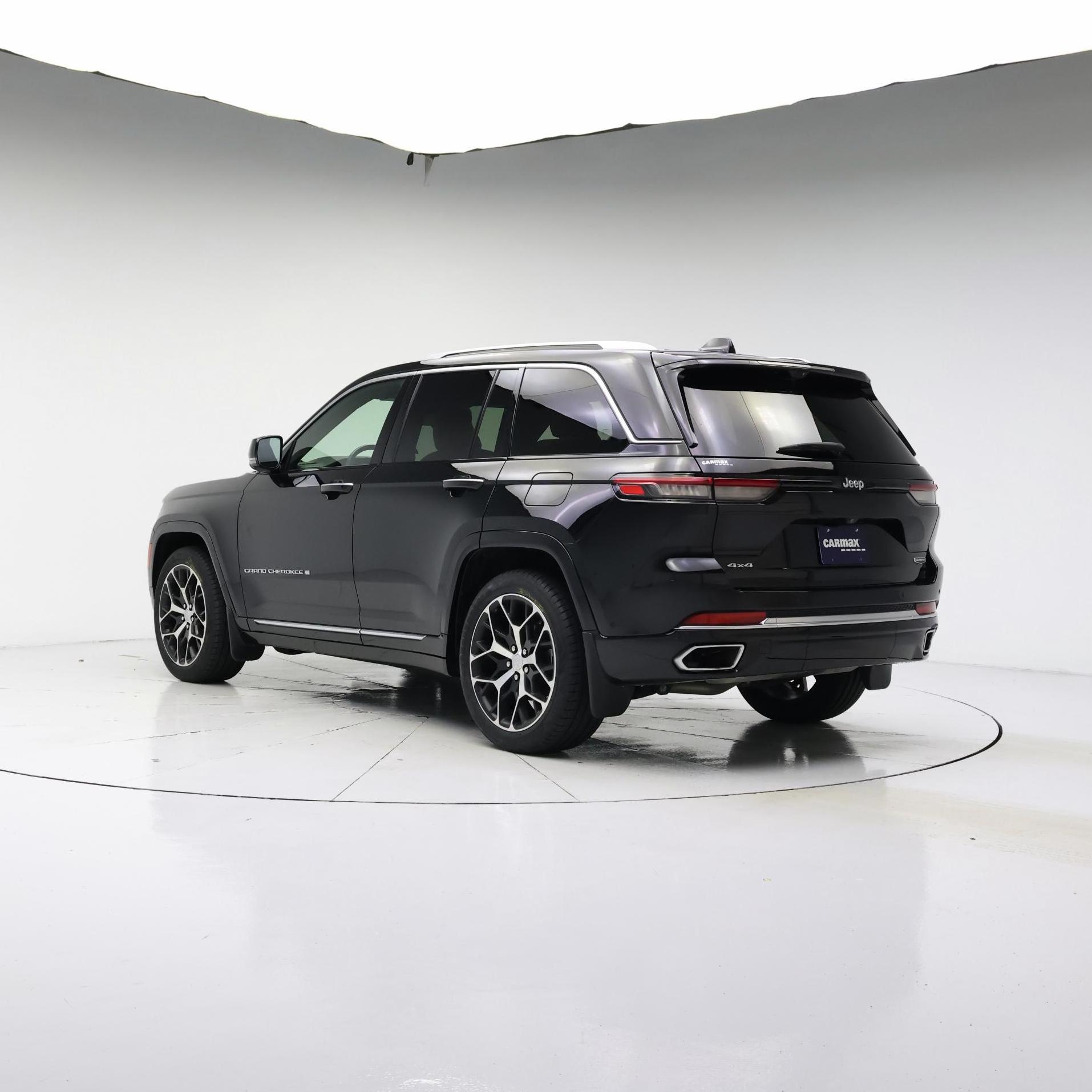 Thumbnail: 2023 Jeep Grand Cherokee - 2