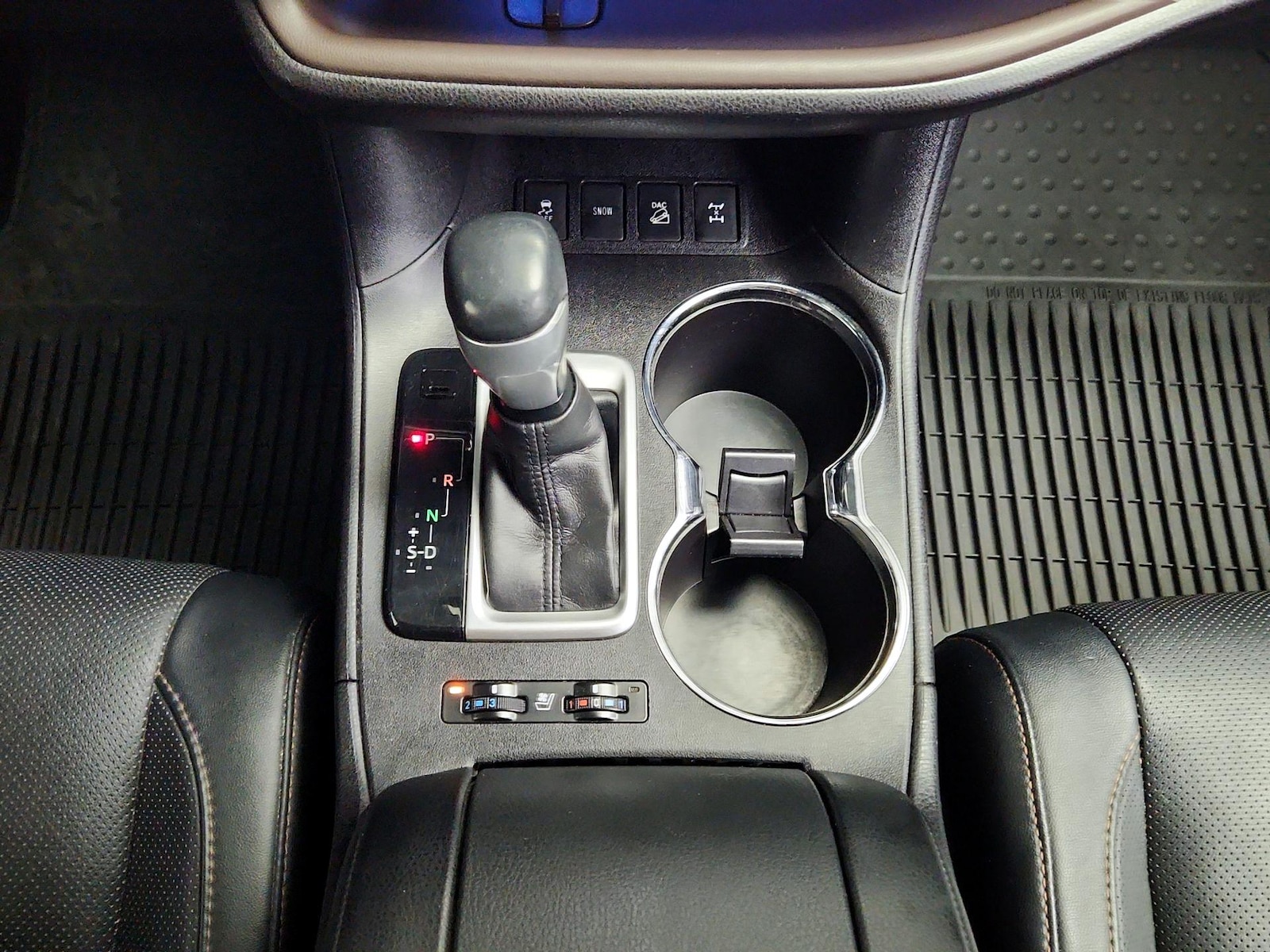 2016 Toyota Highlander Limited - Photo 19