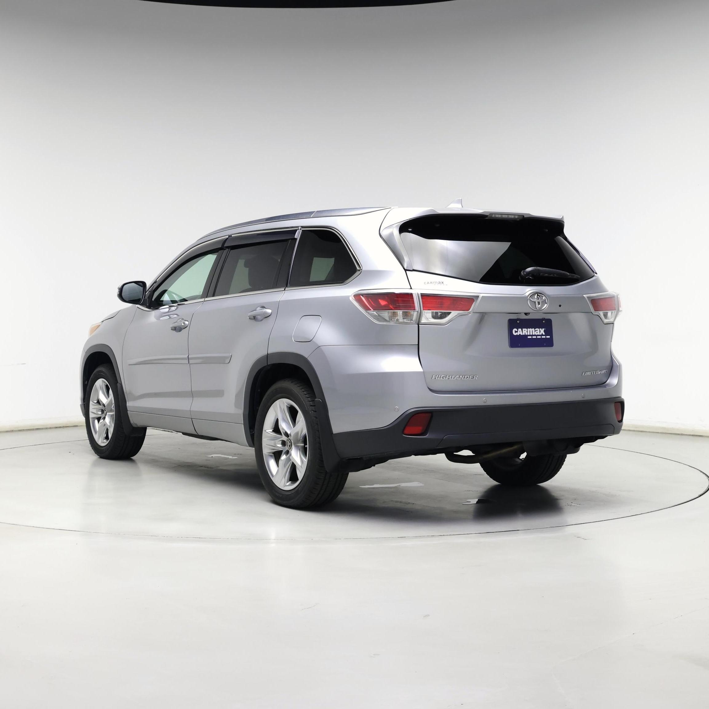 Thumbnail: 2016 Toyota Highlander - 2