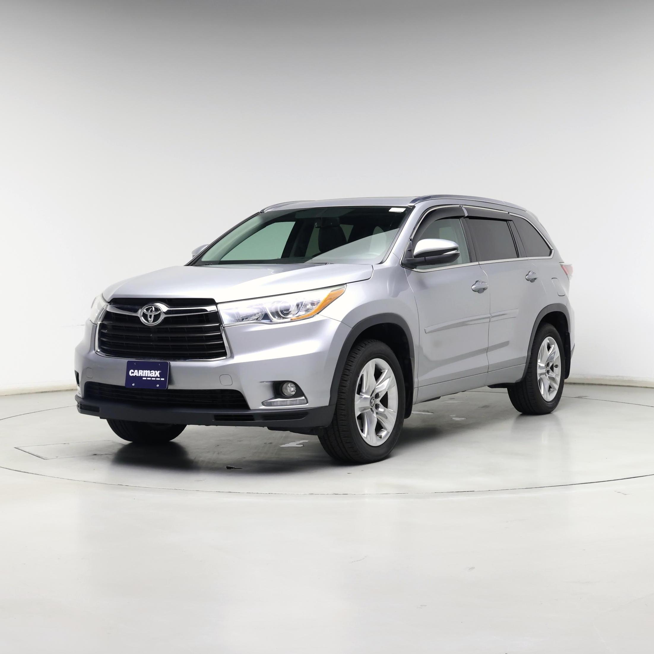 Thumbnail: 2016 Toyota Highlander - 4