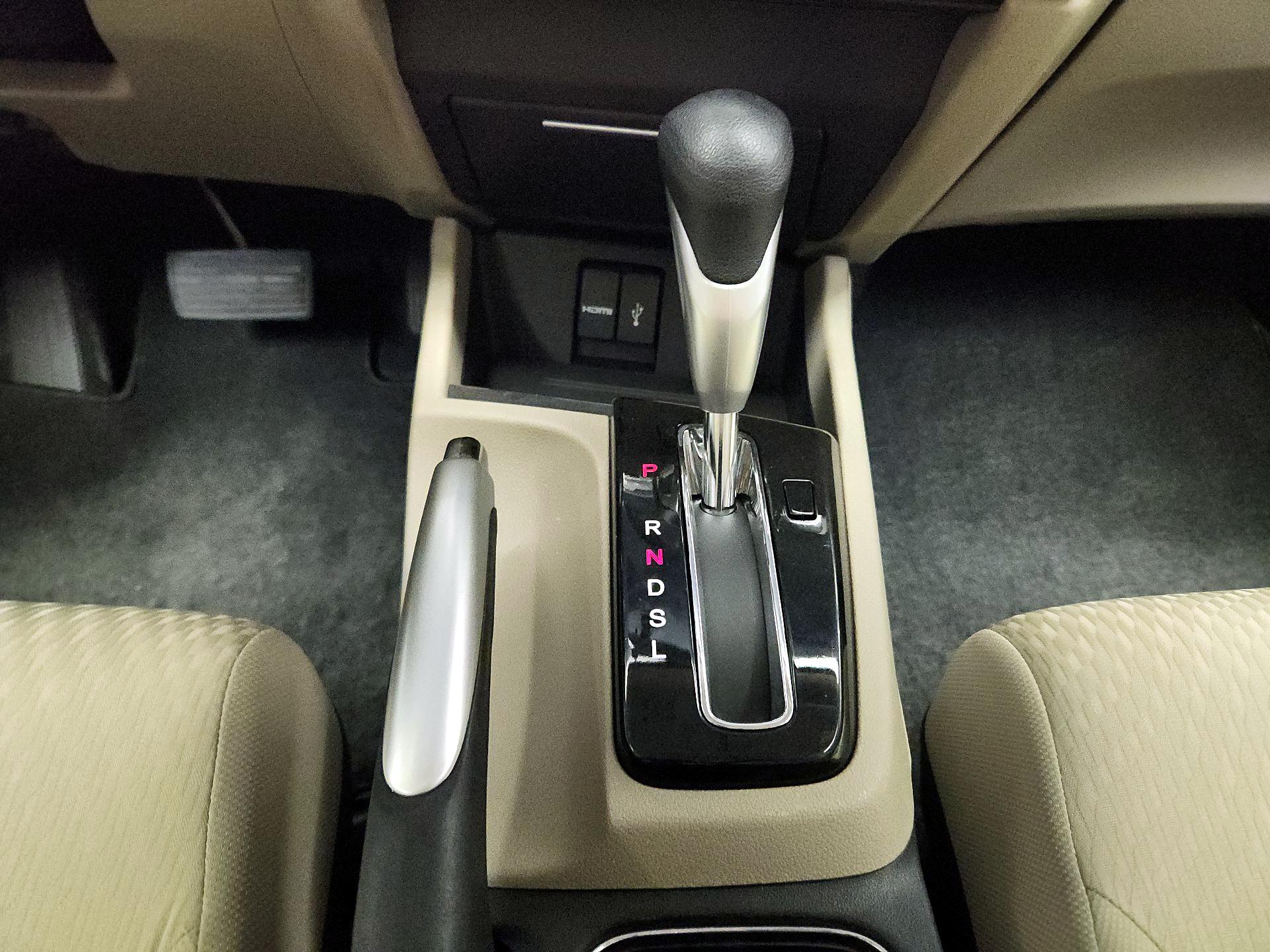 Thumbnail: 2015 Honda Civic - 17