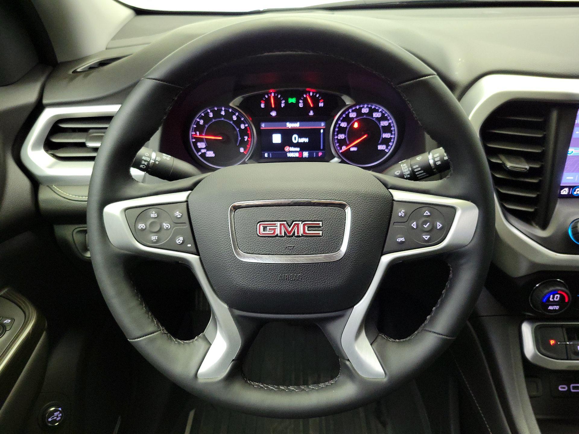 Thumbnail: 2023 GMC Acadia - 10