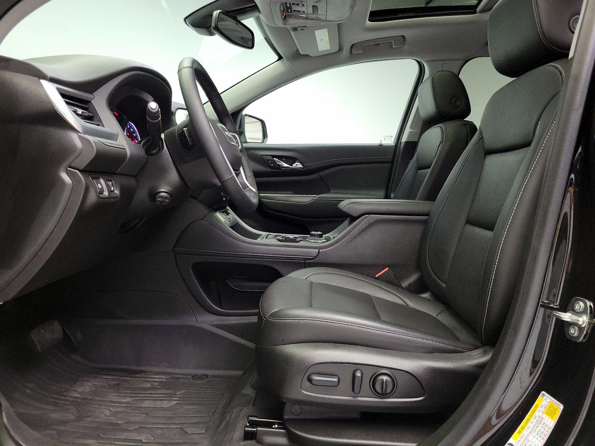 Thumbnail: 2023 GMC Acadia - 11
