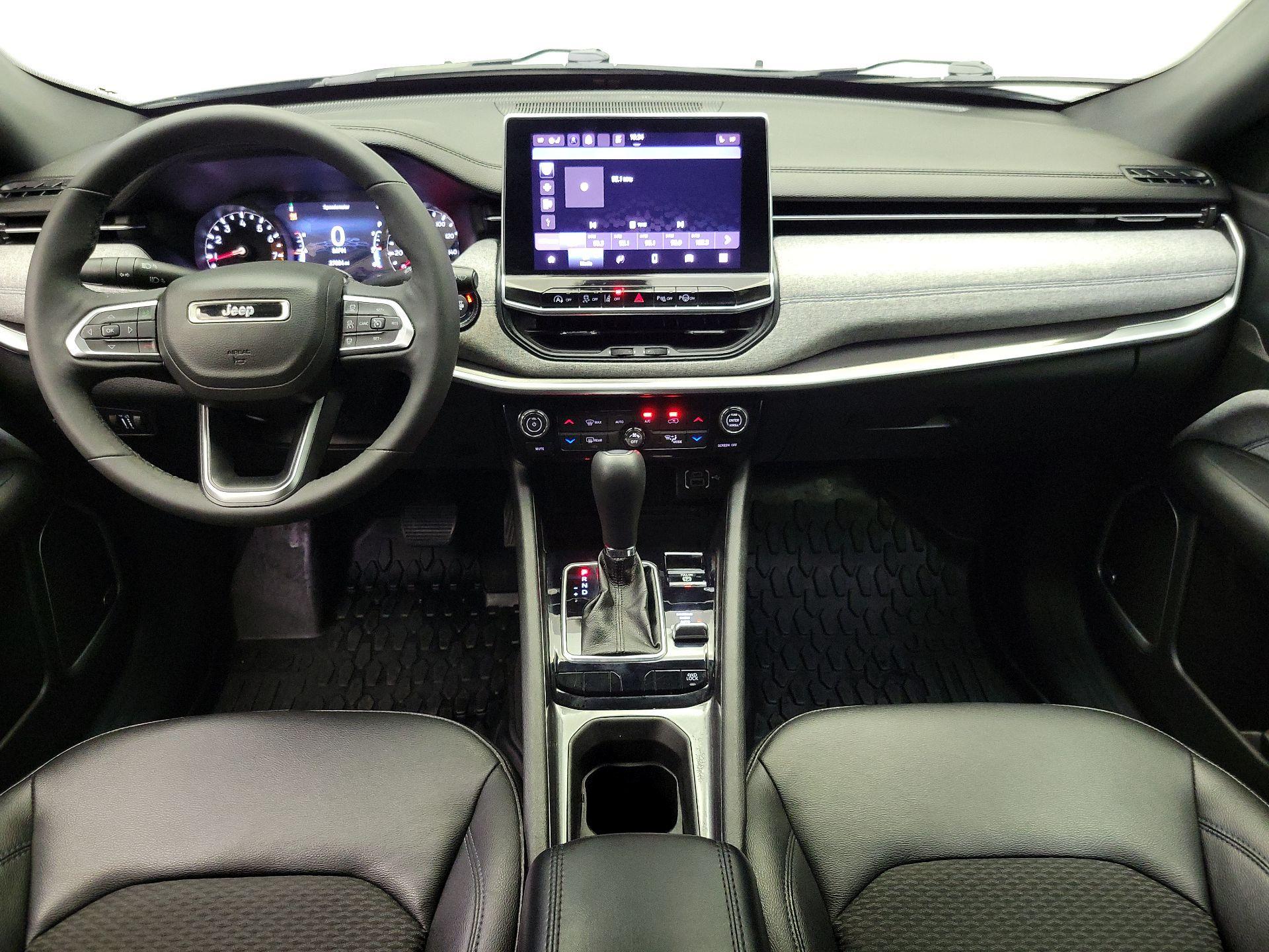 Thumbnail: 2024 Jeep Compass - 9