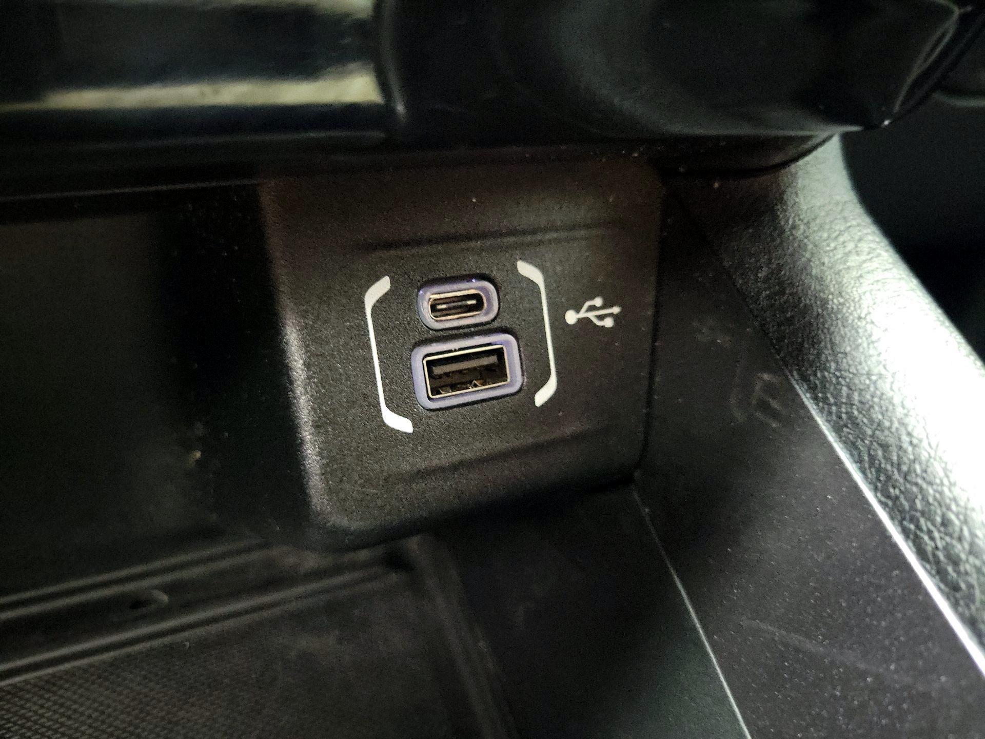 Thumbnail: 2024 Jeep Compass - 18