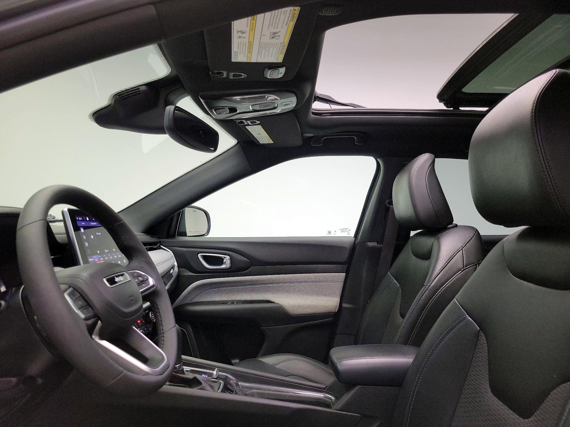 Thumbnail: 2024 Jeep Compass - 19