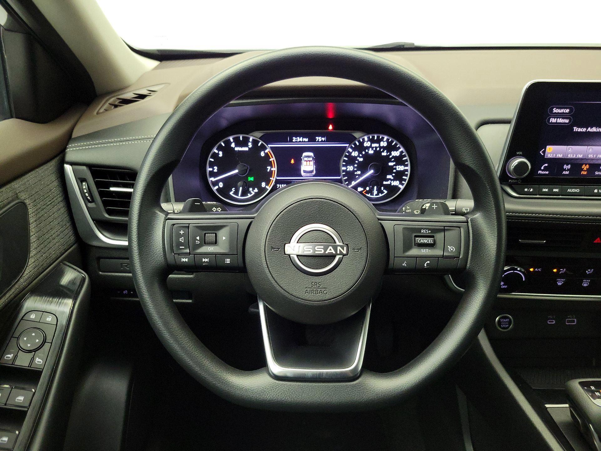 Thumbnail: 2023 Nissan Rogue - 10