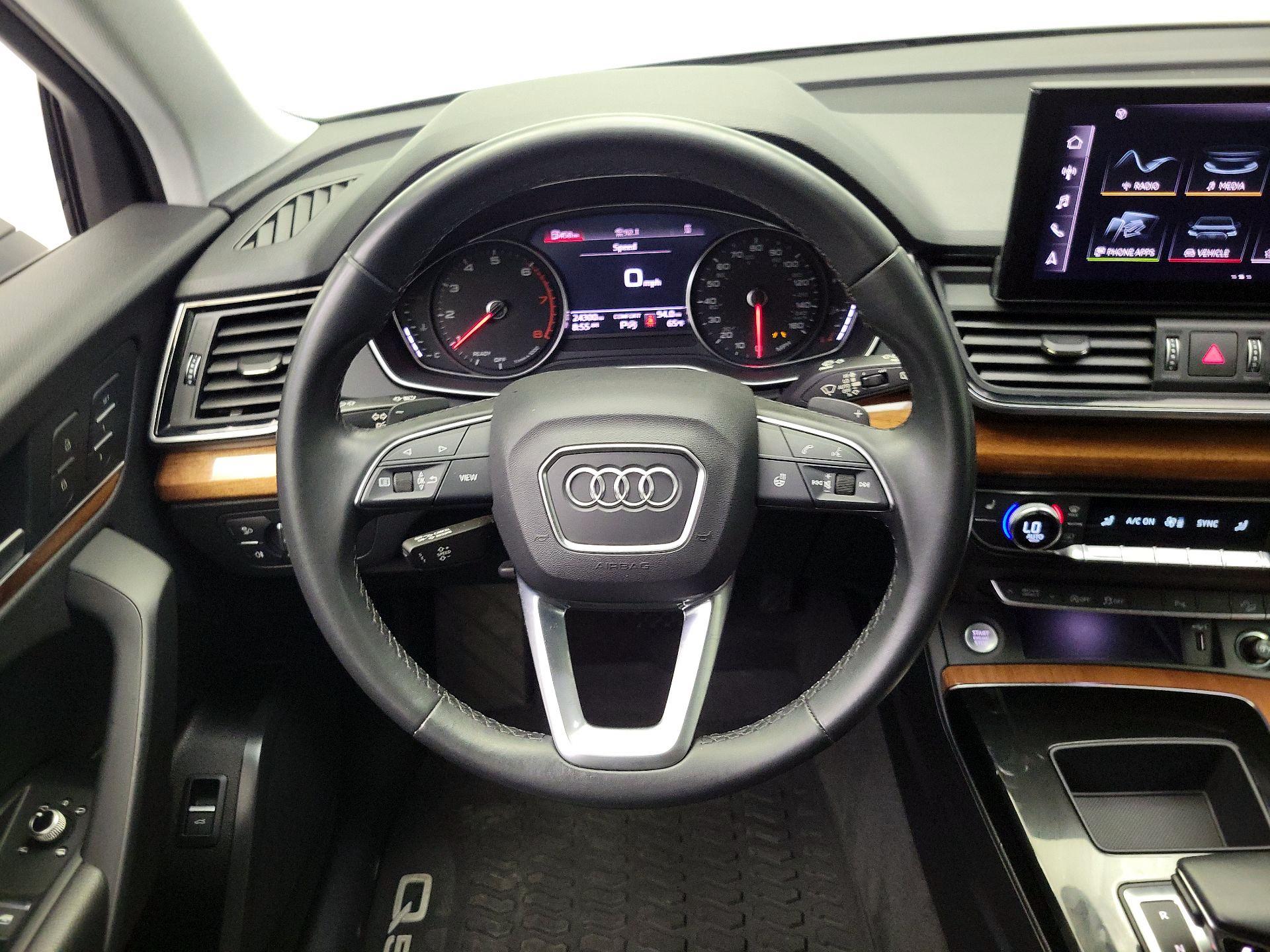 Thumbnail: 2021 Audi Q5 - 10