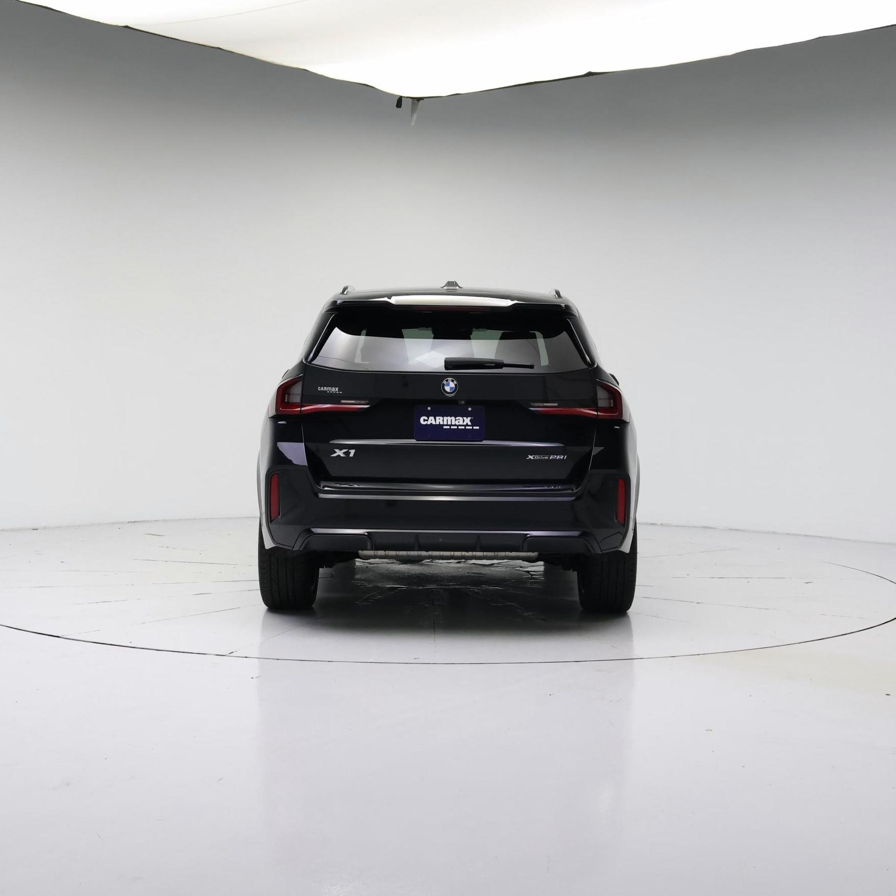 Thumbnail: 2023 BMW X1 - 6