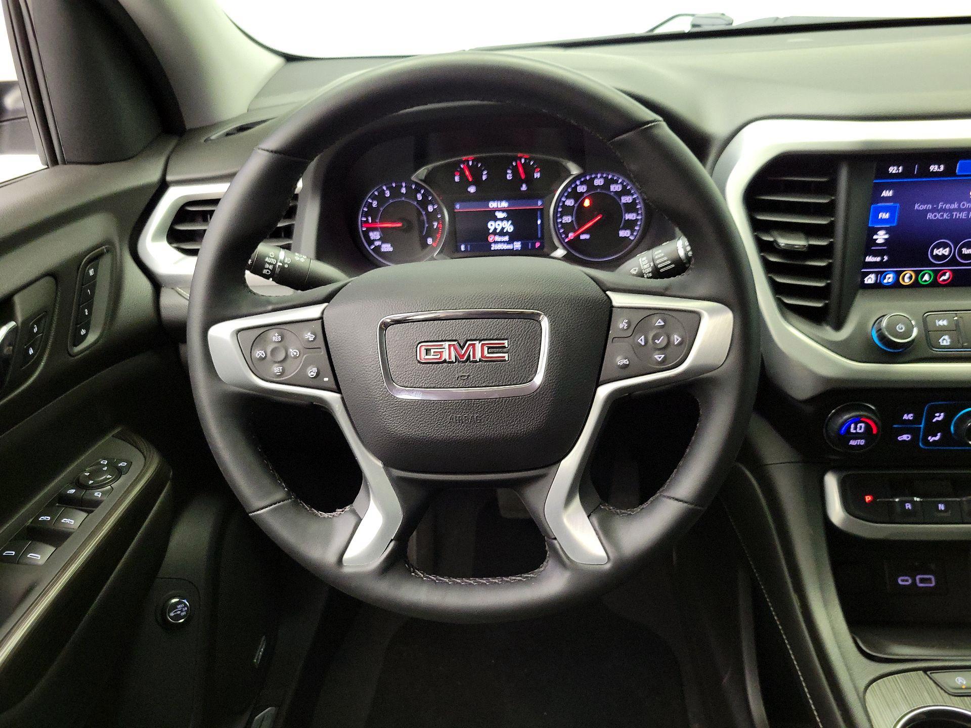 Thumbnail: 2023 GMC Acadia - 10