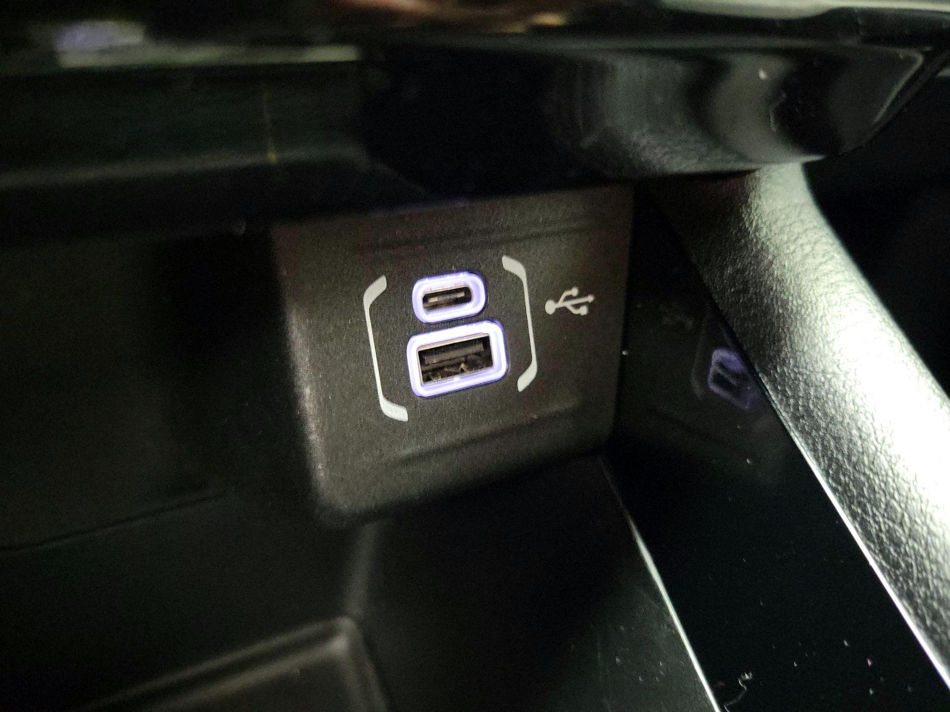 Thumbnail: 2024 Jeep Compass - 18