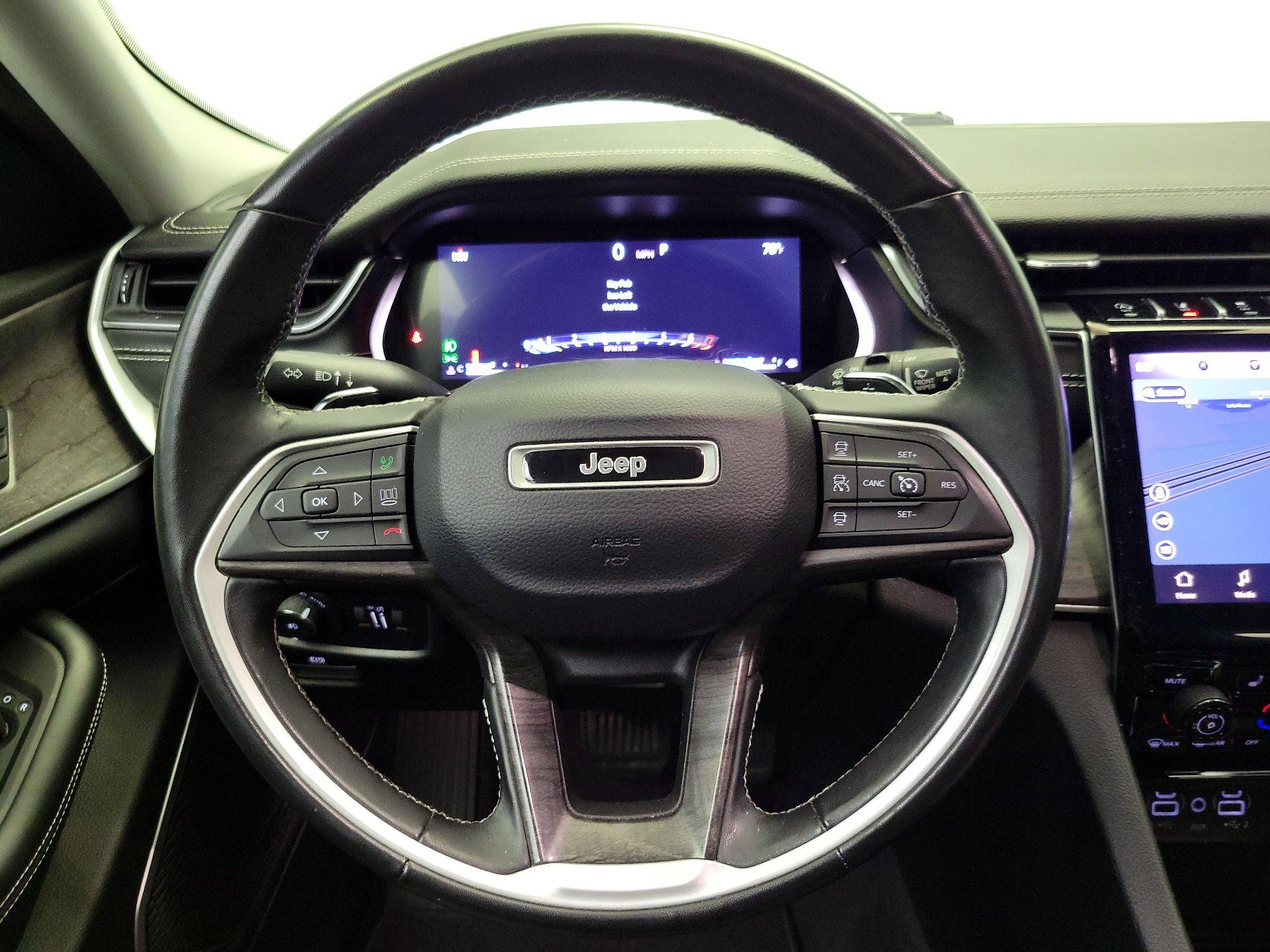 Thumbnail: 2022 Jeep Grand Cherokee - 10