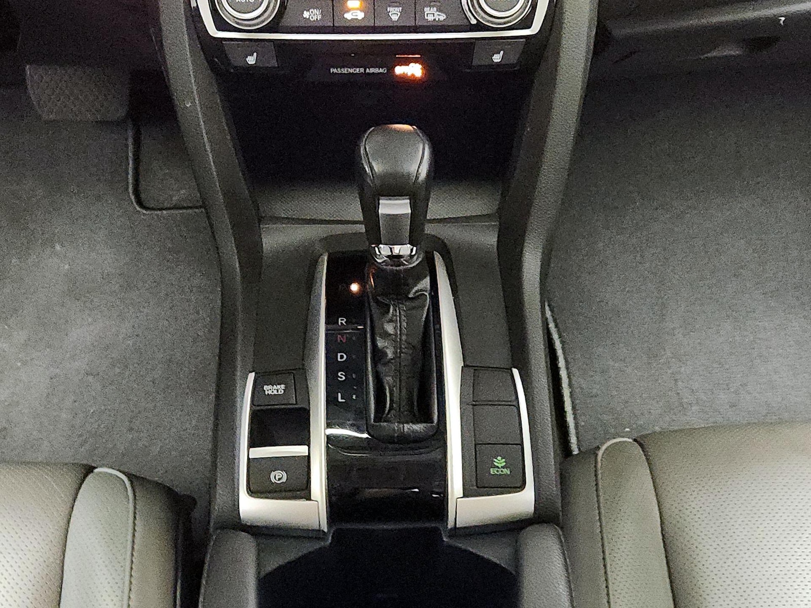 2017 Honda Civic EX-L - Photo 19