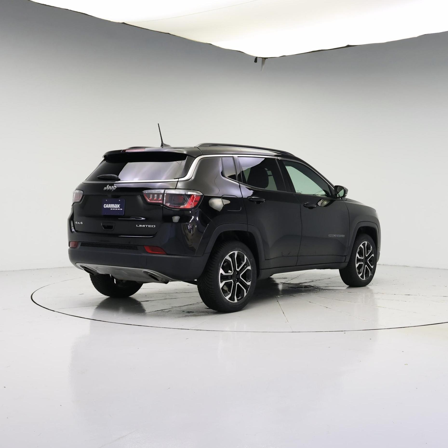 Thumbnail: 2023 Jeep Compass - 8