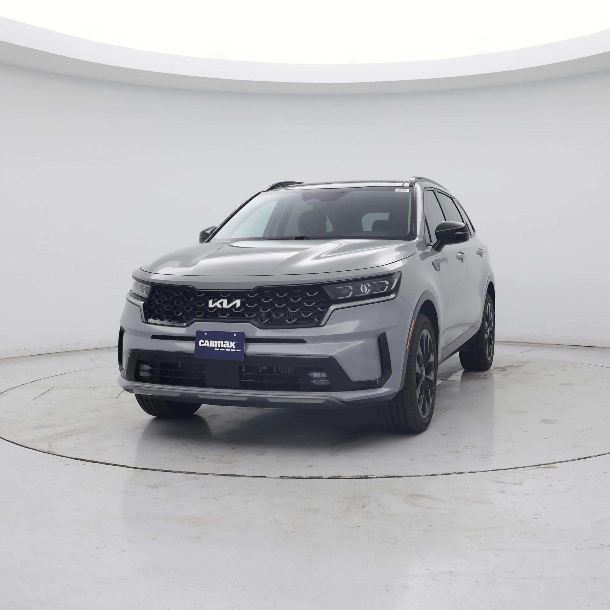 Thumbnail: 2023 Kia Sorento - 4