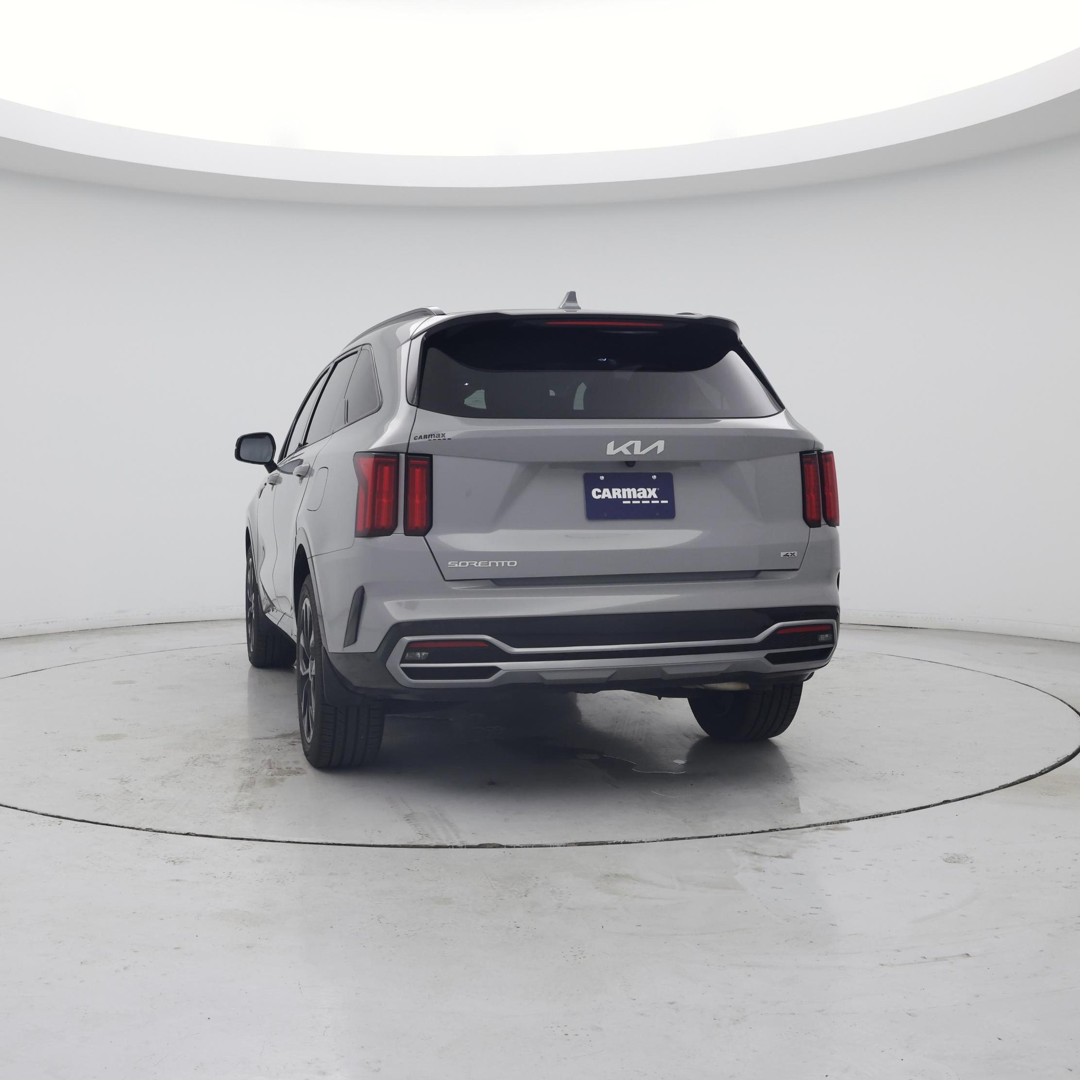 Thumbnail: 2023 Kia Sorento - 6