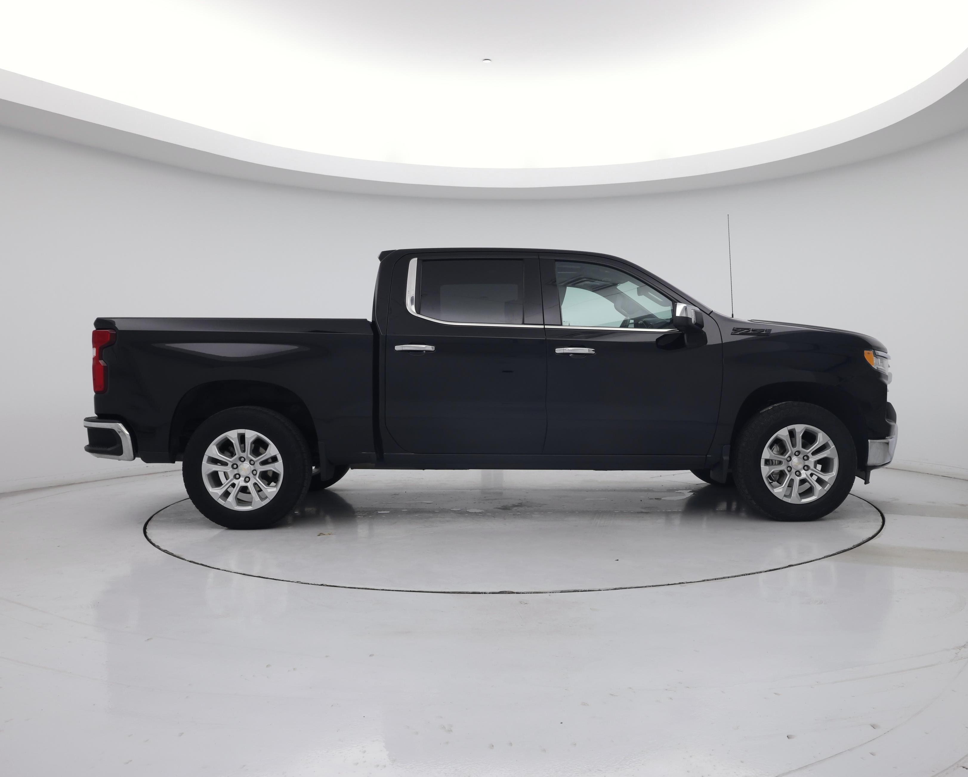 Thumbnail: 2023 Chevrolet Silverado 1500 - 7