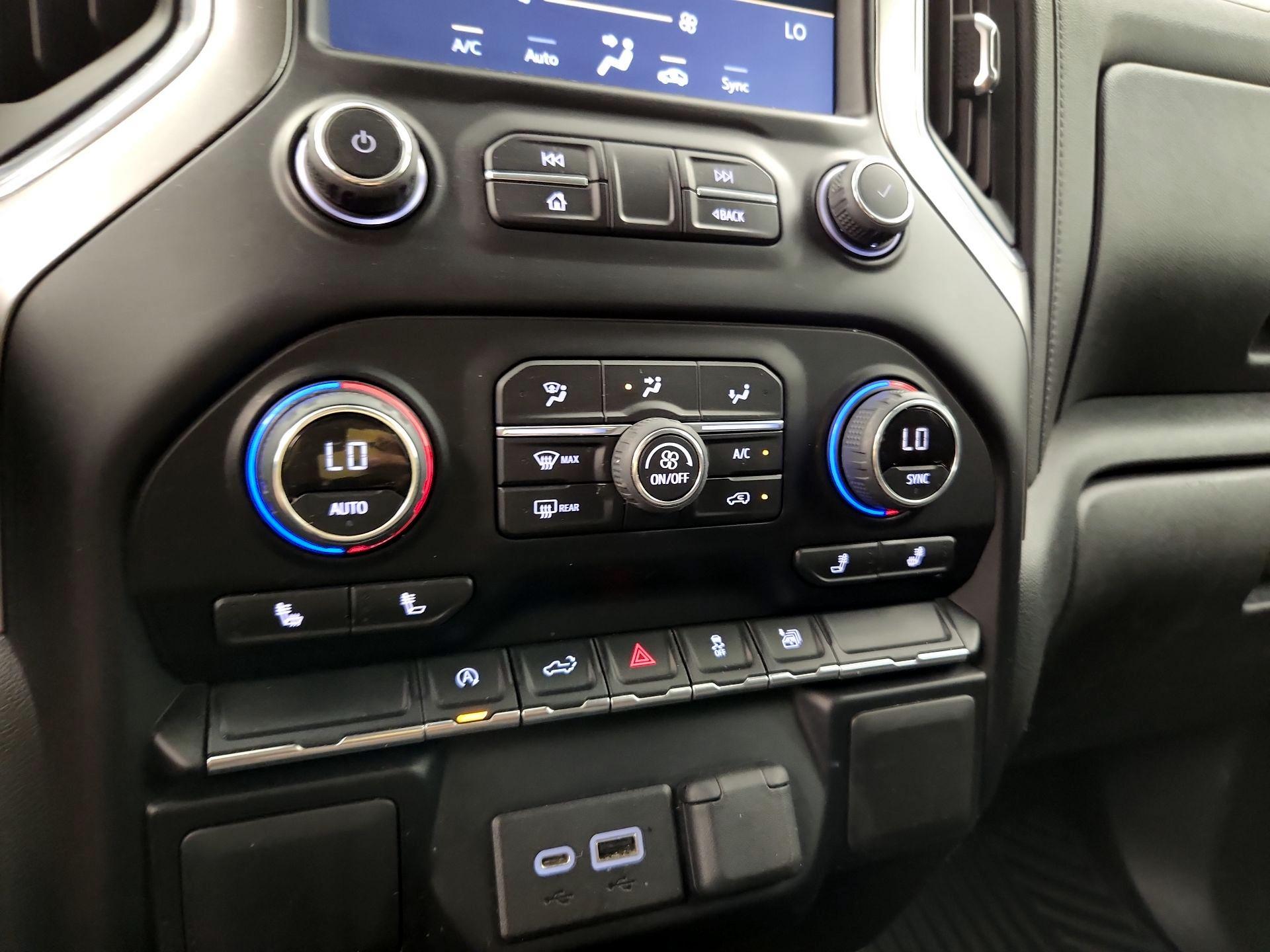 Thumbnail: 2021 Chevrolet Silverado 1500 - 16