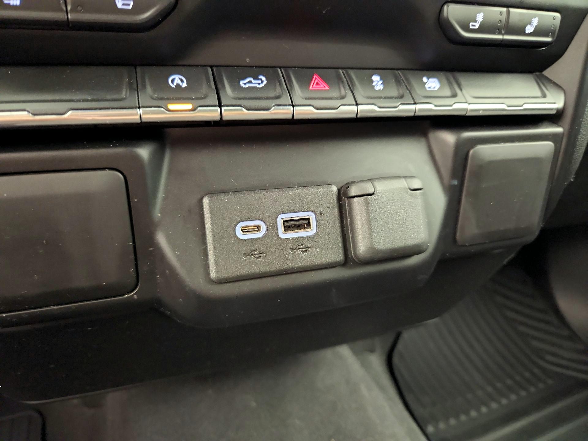 Thumbnail: 2021 Chevrolet Silverado 1500 - 18