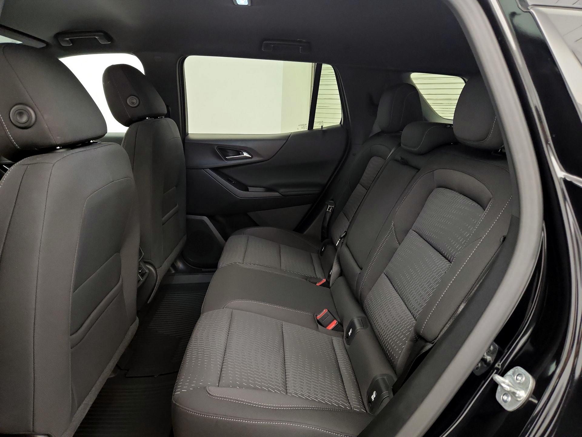 Thumbnail: 2025 Chevrolet Equinox - 19