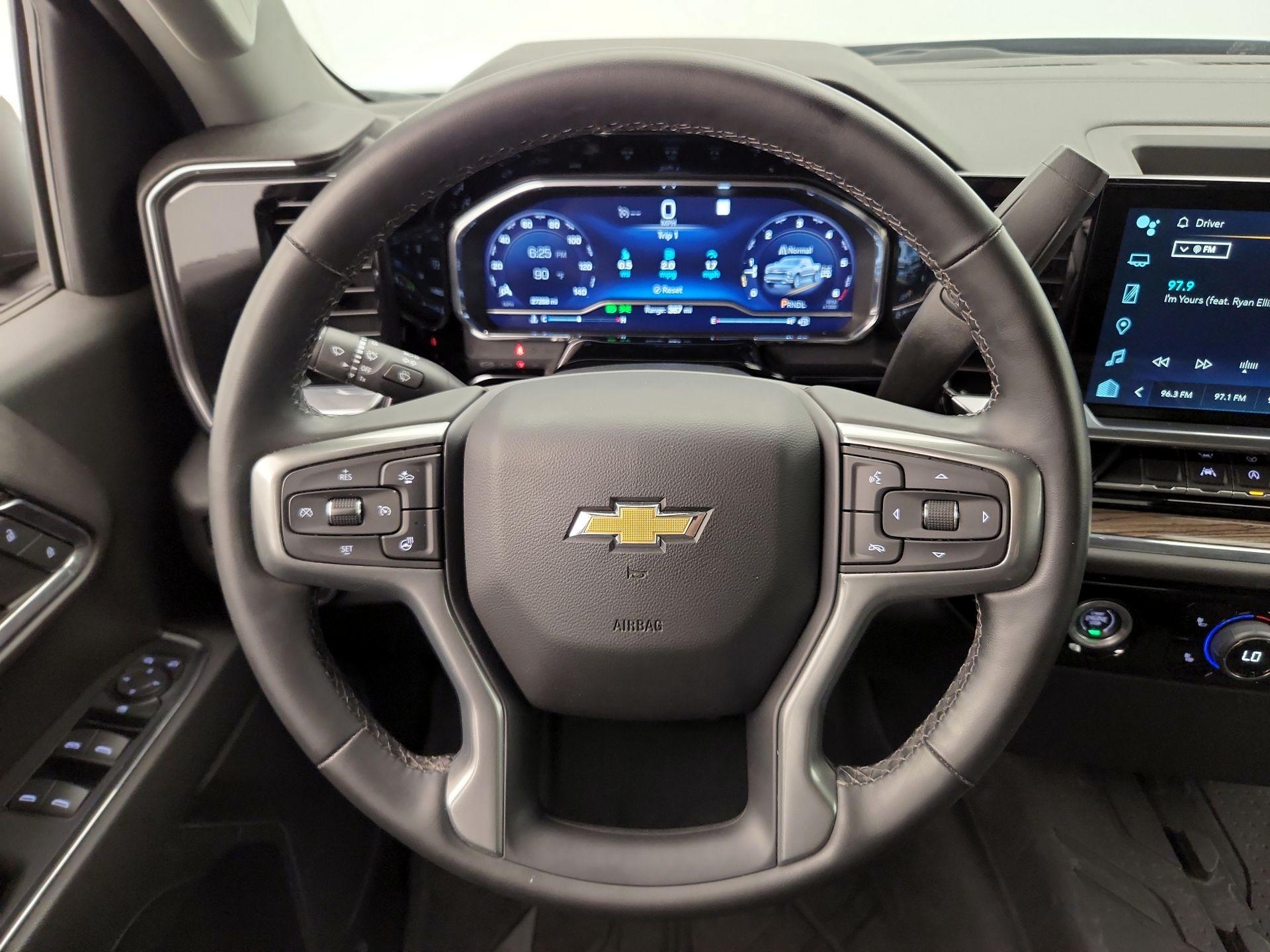Thumbnail: 2023 Chevrolet Silverado 1500 - 10