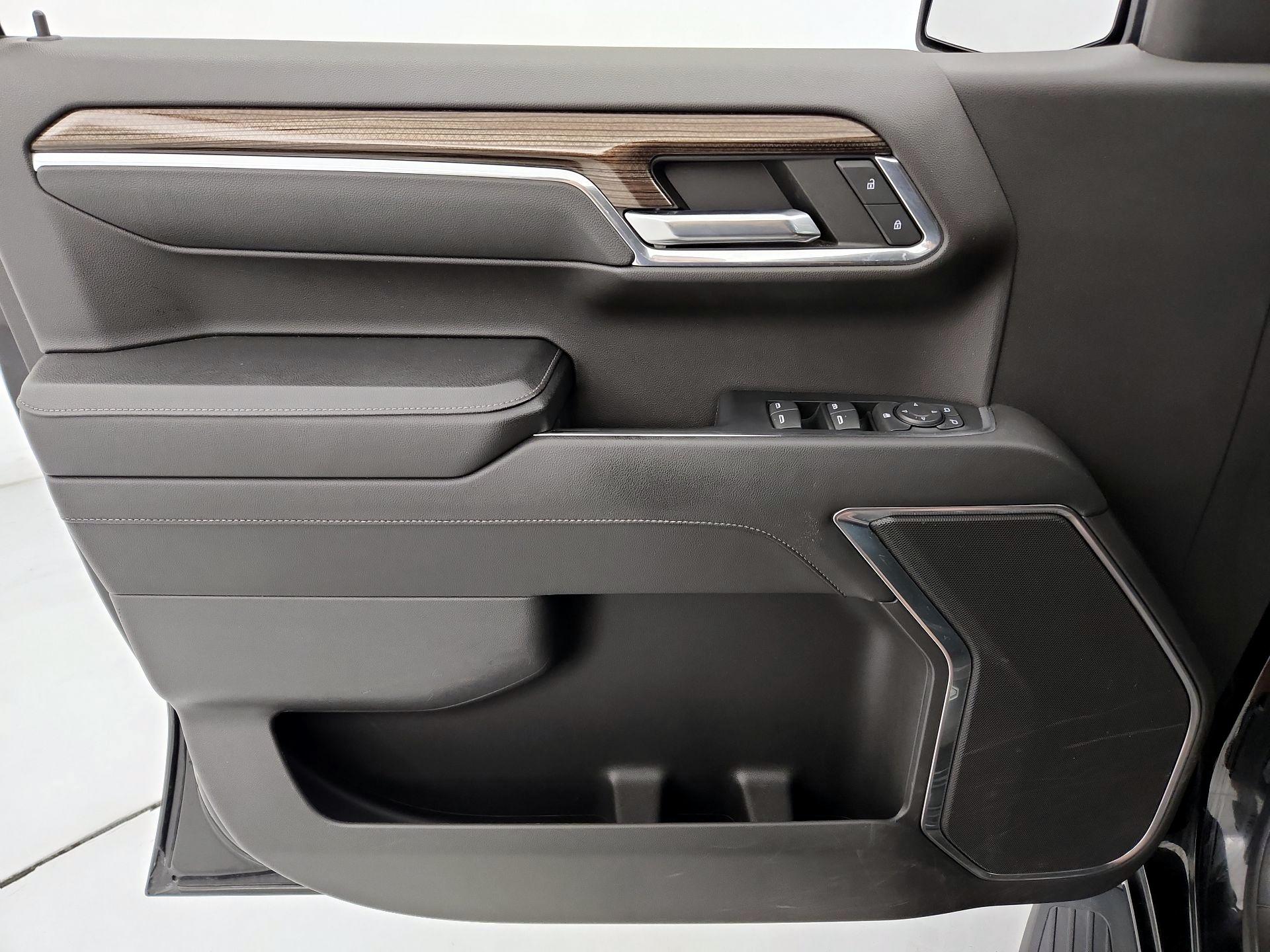 Thumbnail: 2023 Chevrolet Silverado 1500 - 12