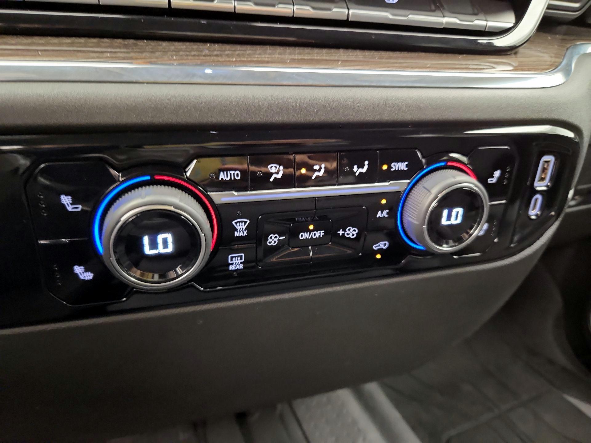 Thumbnail: 2023 Chevrolet Silverado 1500 - 16