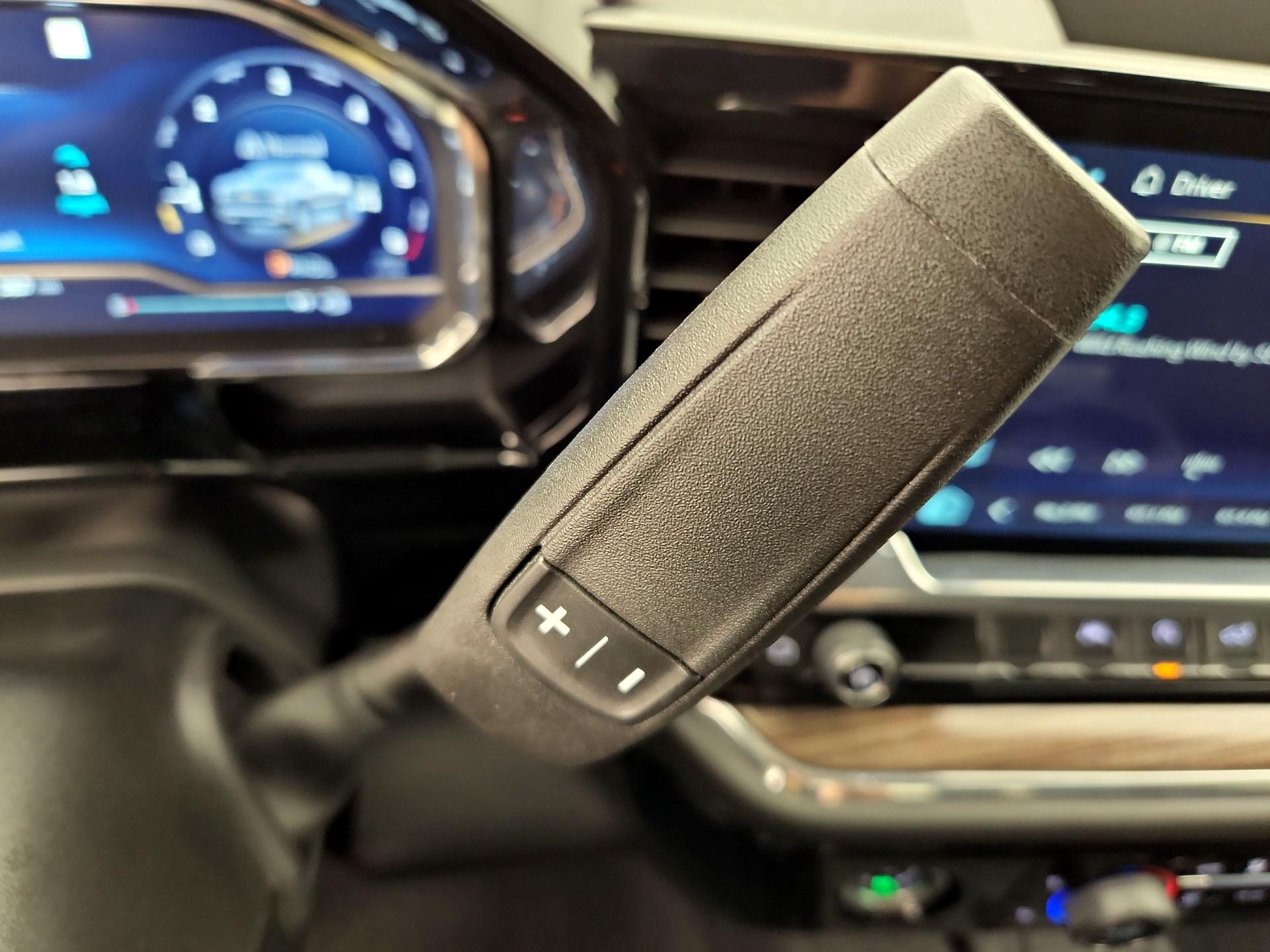Thumbnail: 2023 Chevrolet Silverado 1500 - 17