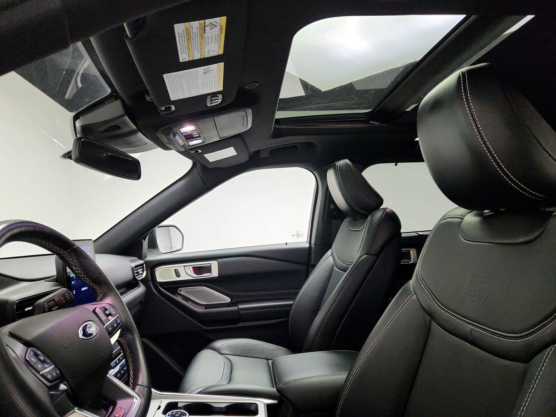 Thumbnail: 2020 Ford Explorer - 20